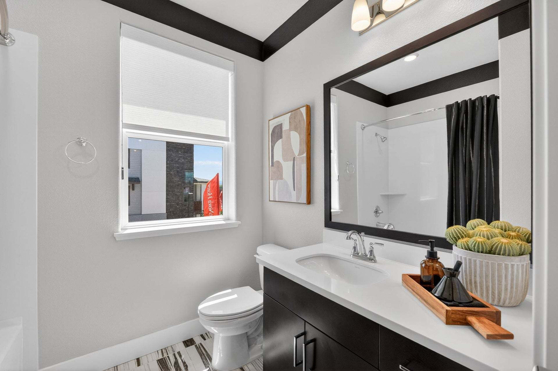 Residence 3 | Bath 2