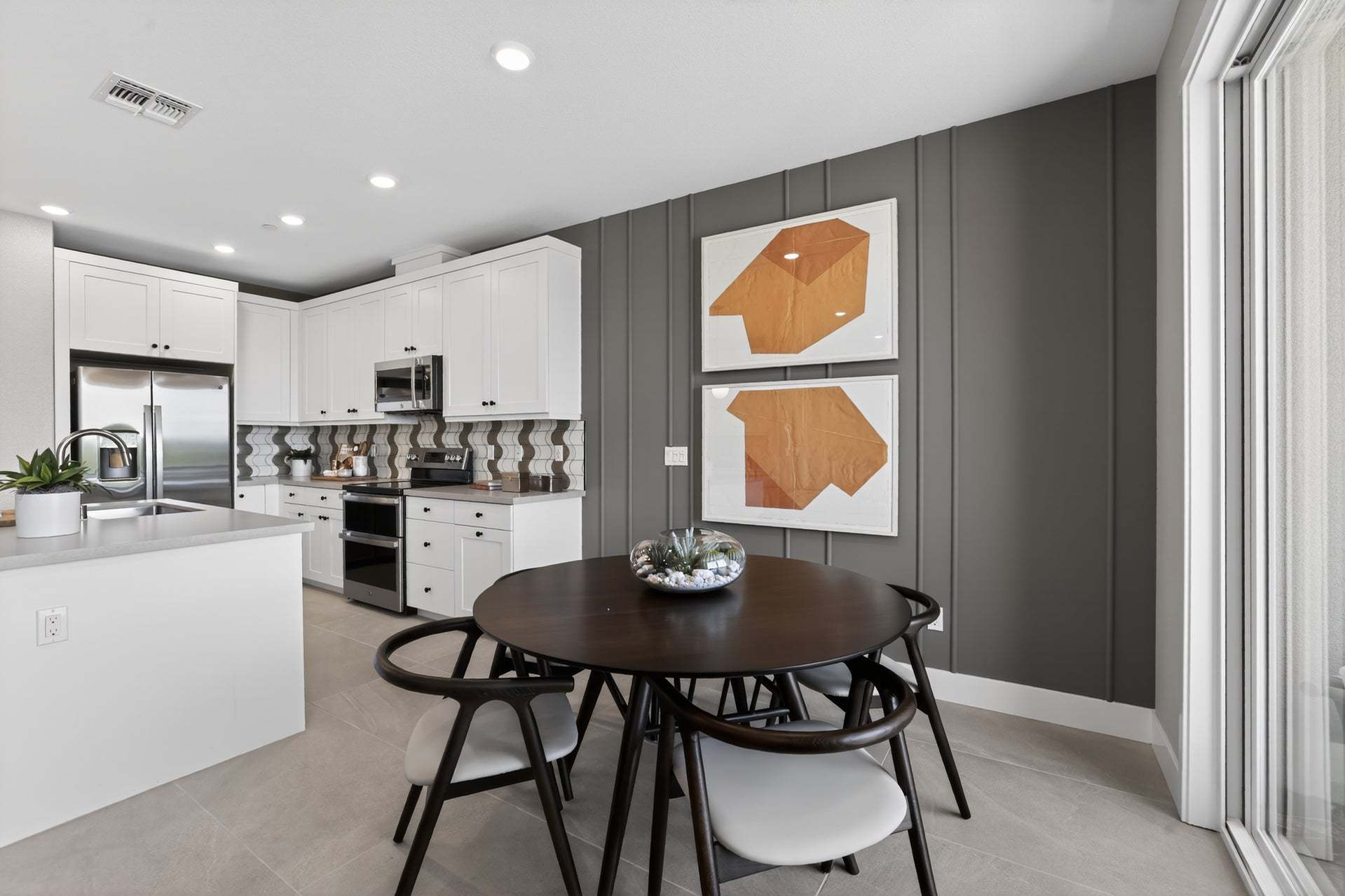 Stacked Flats Residence 3 | Dining