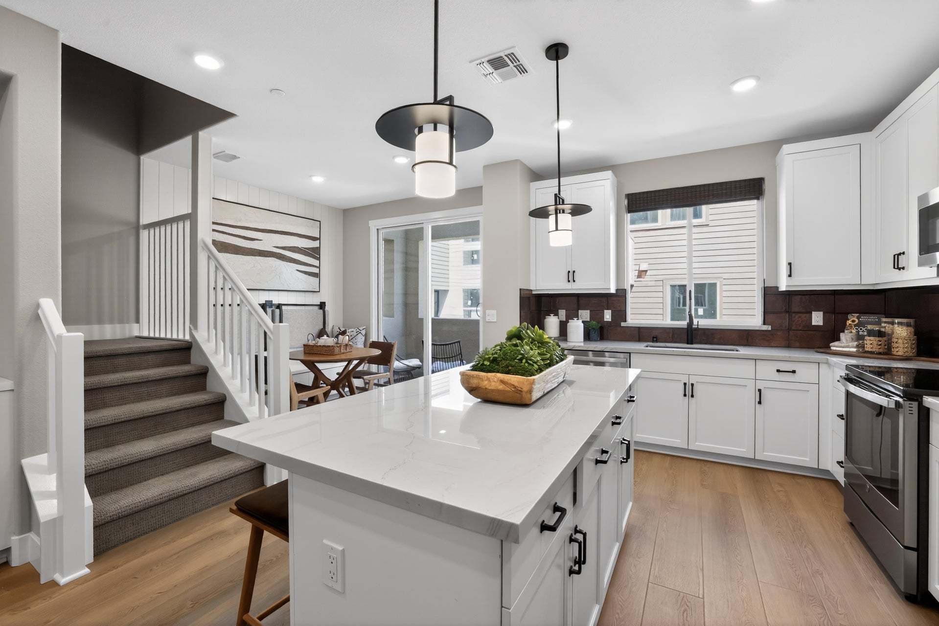 Row Townhomes Residence 5 | Kitchen