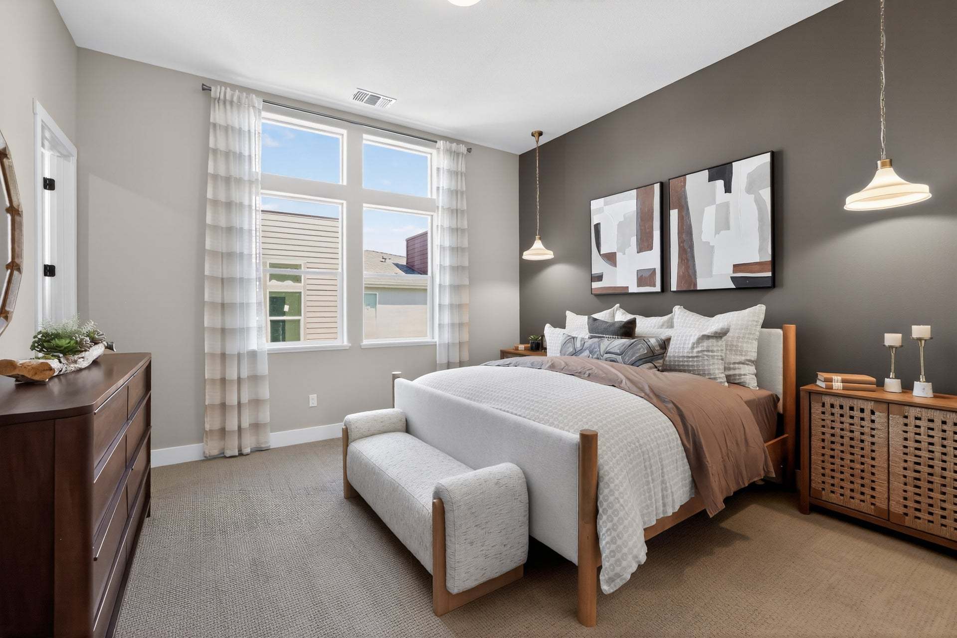 Row Townhomes Residence 5 | Owner's Suite