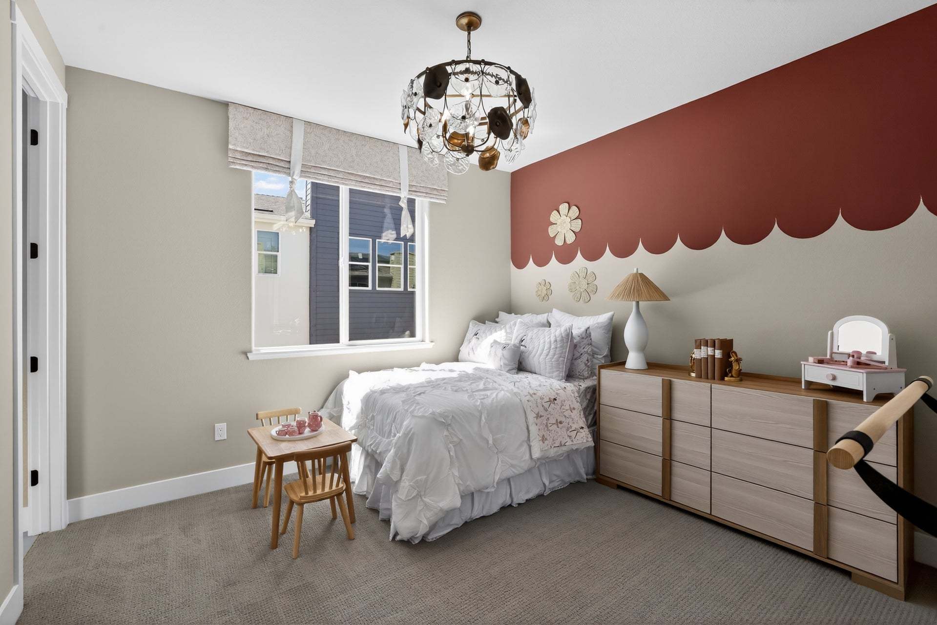 Row Townhomes Residence 5 | Bed 2