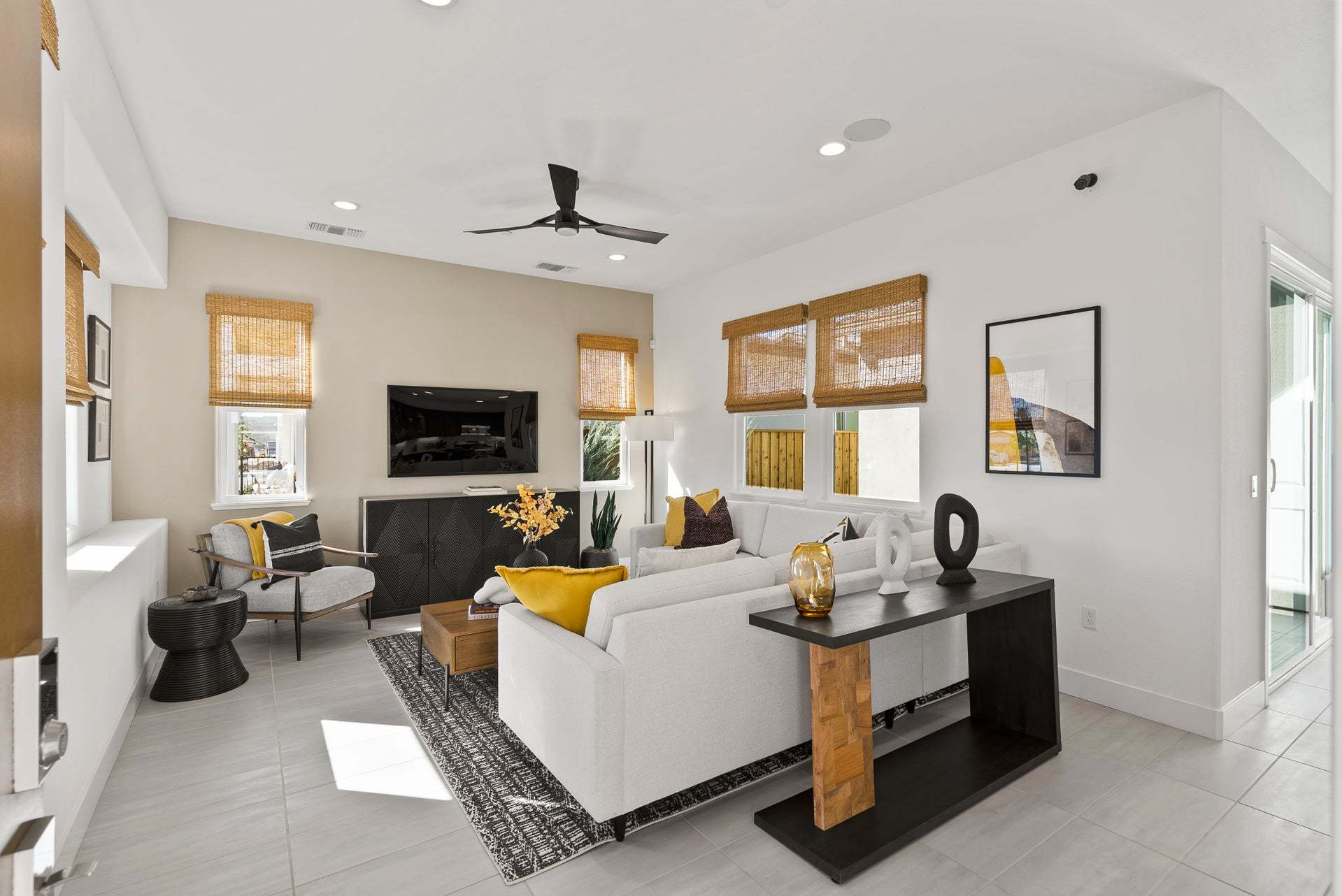 Greenway Residence 1 - Living