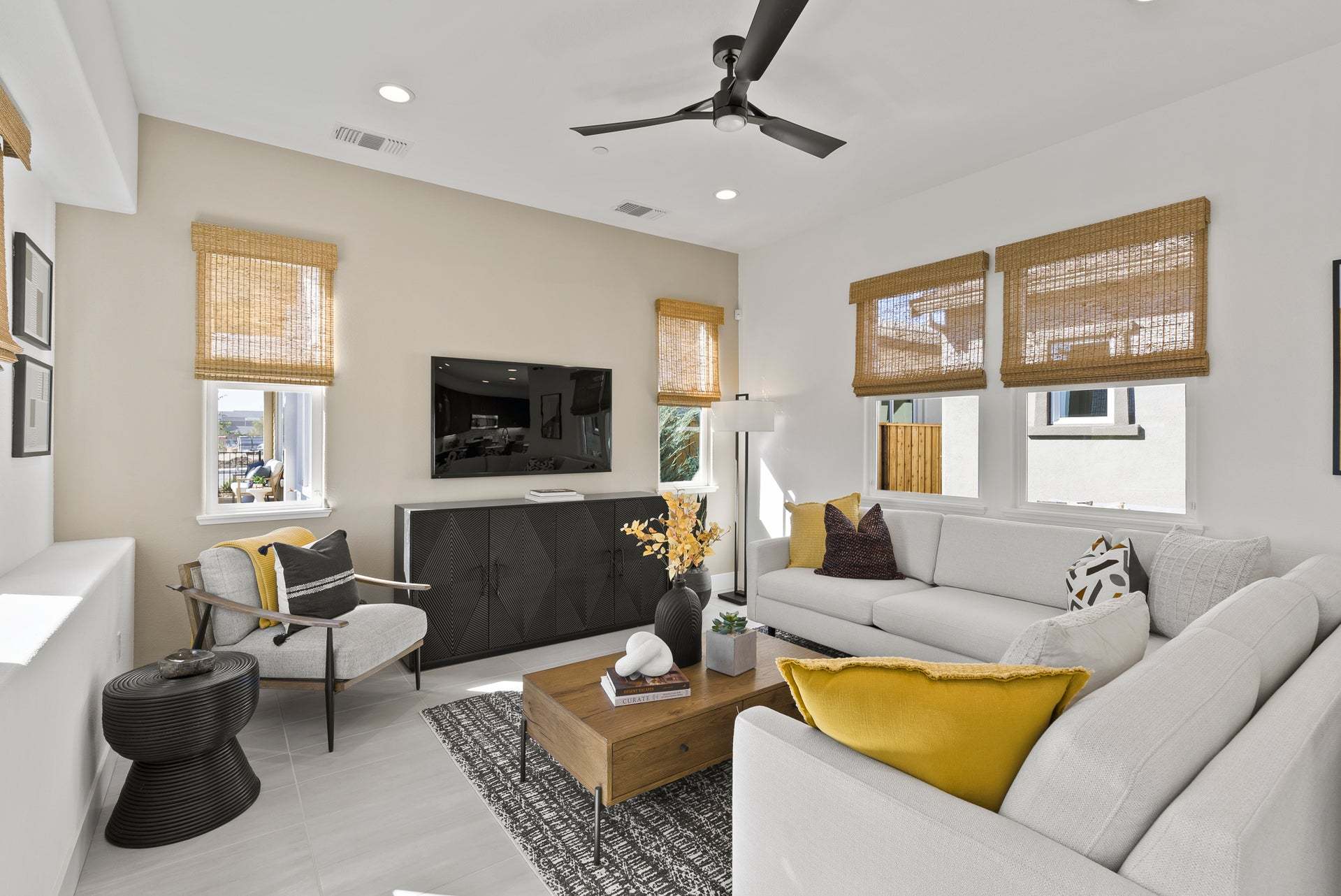 Greenway Residence 1 - Living