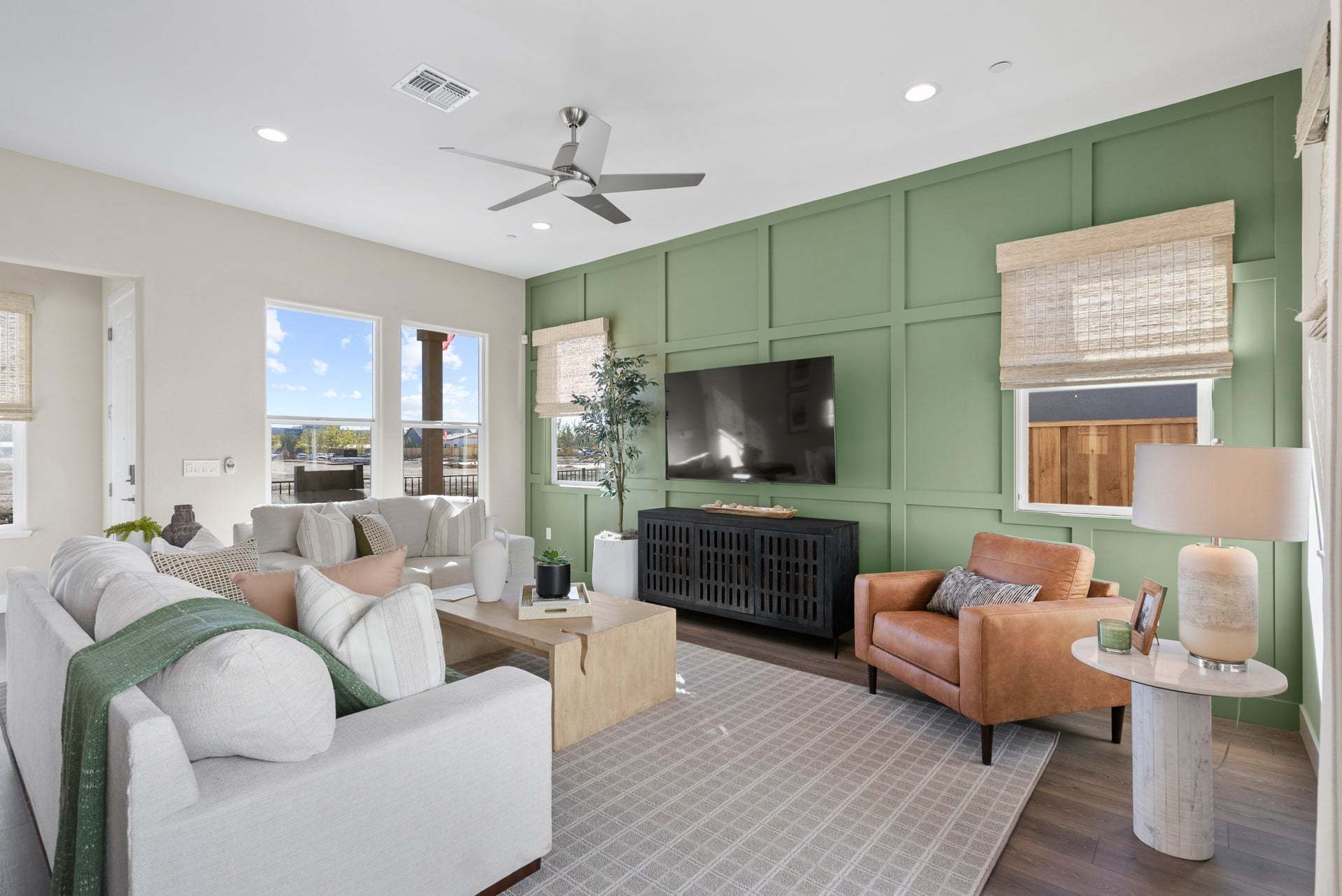 Greenway Residence 2 - Living
