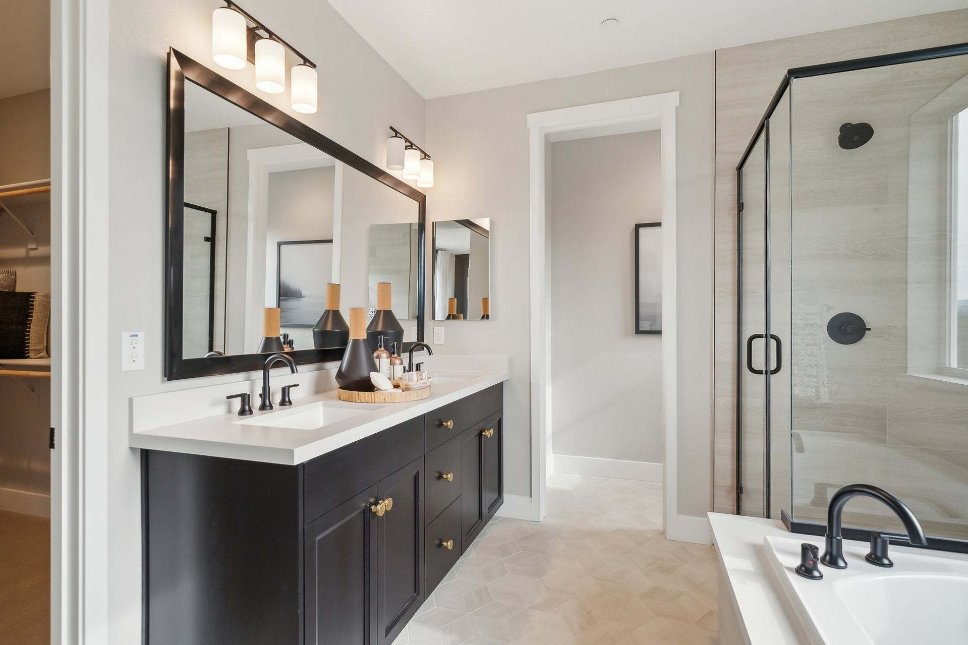 Residence 3 | Owner's Bath