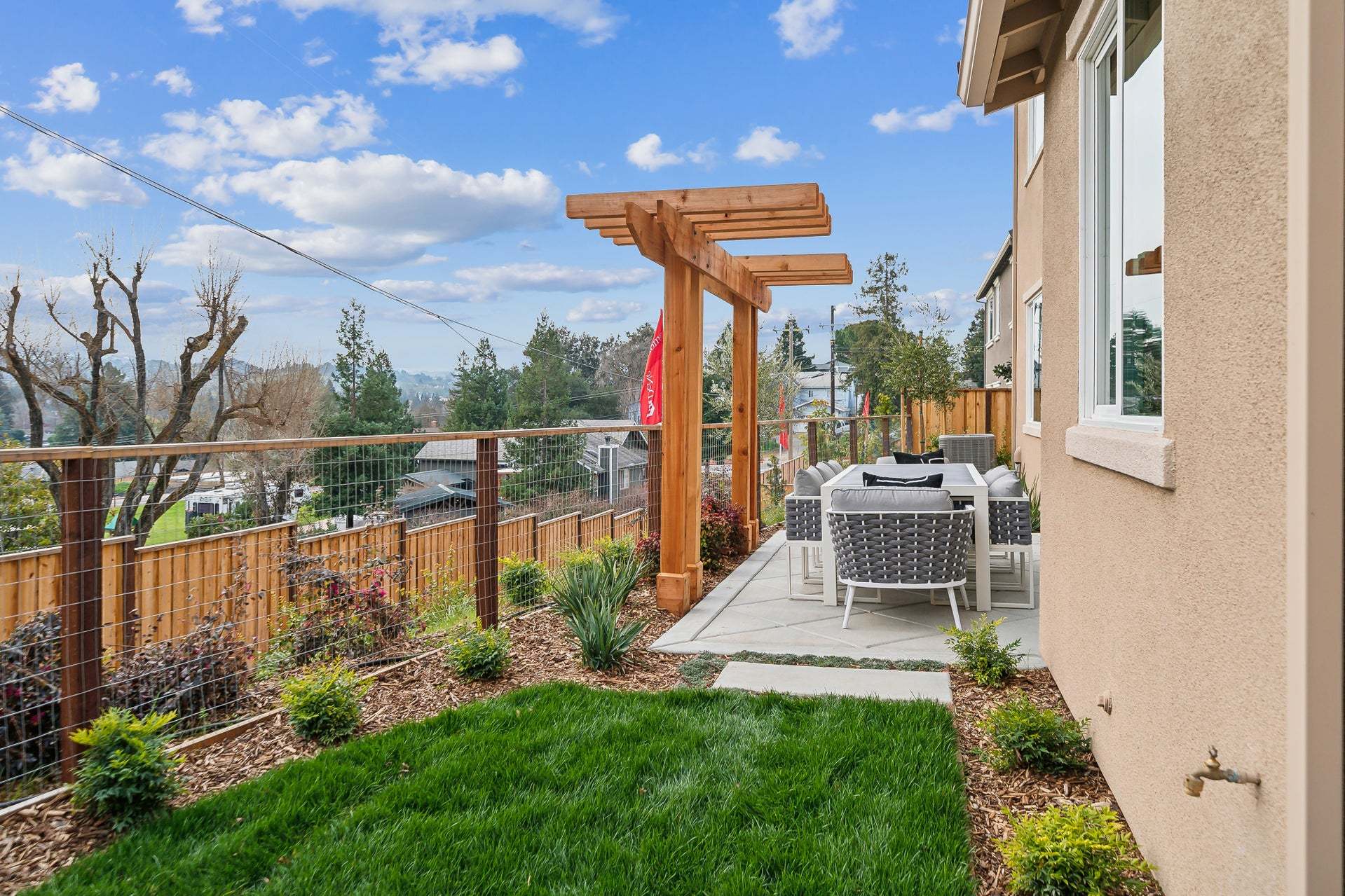 Residence 3 | Backyard