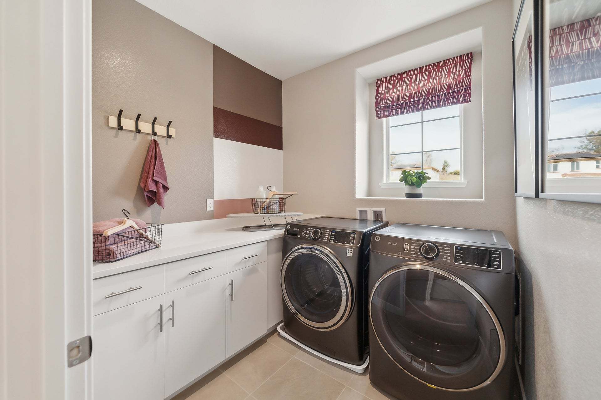 Residence 1 | Laundry