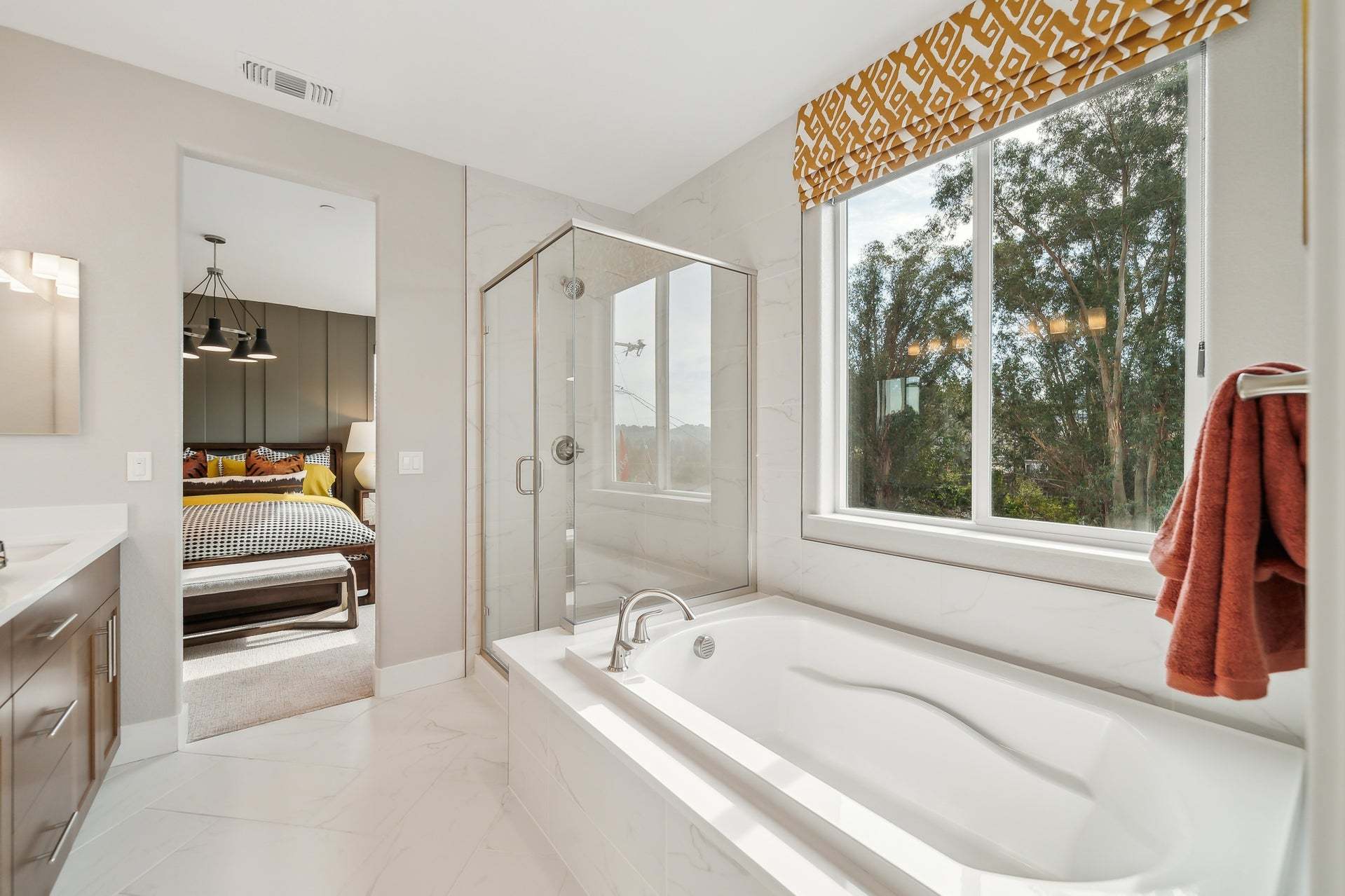 Residence 2 | Owner's Bath
