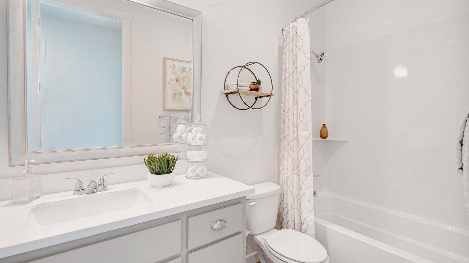 Residence 1 Model Bath 2