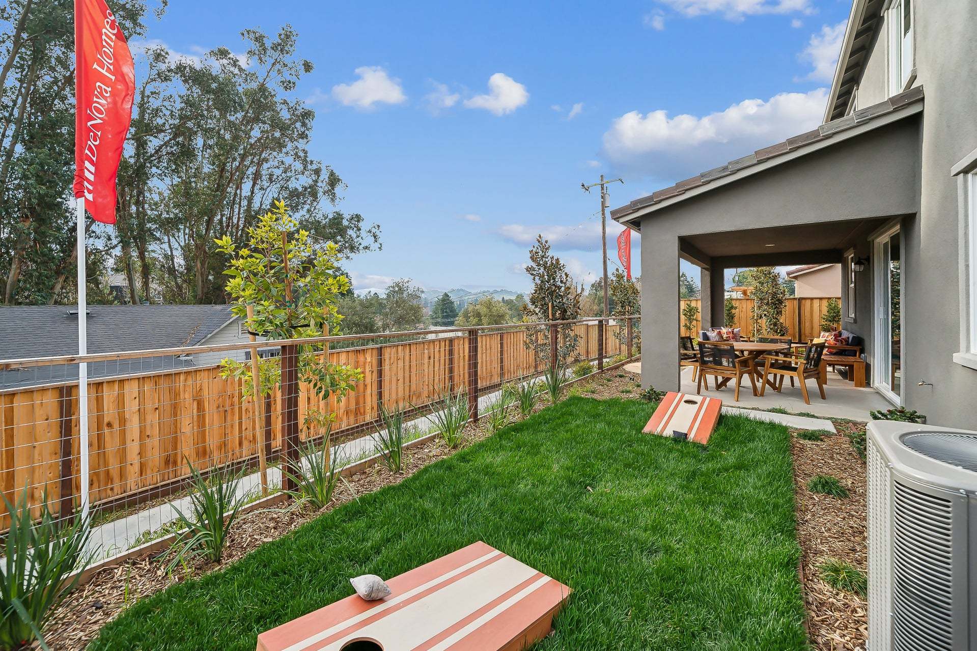Residence 2 | Backyard