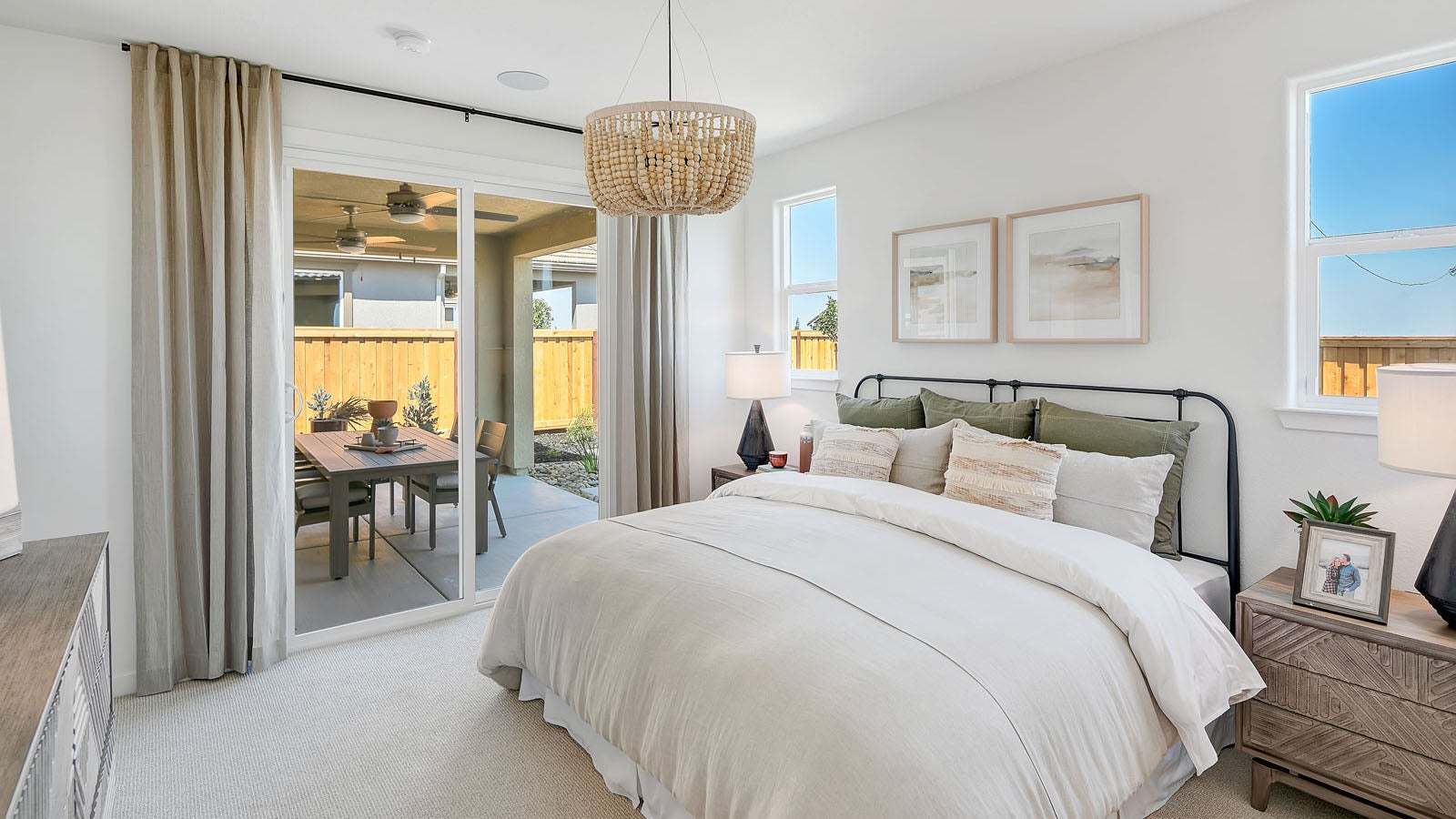 Residence 1 Model Owner's Suite