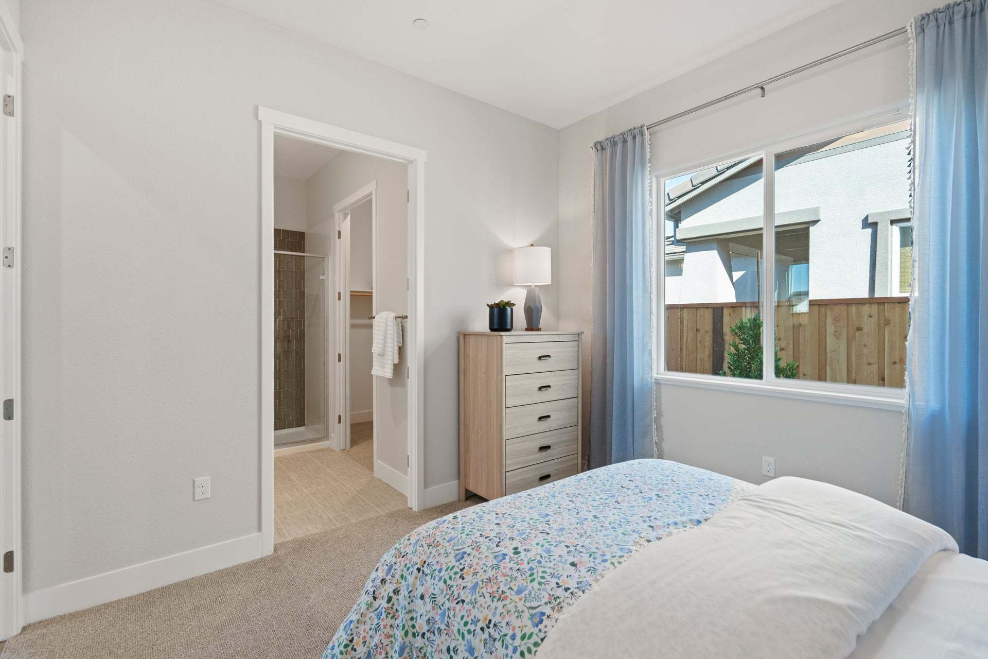 Greenway Residence 3 - Bed 2
