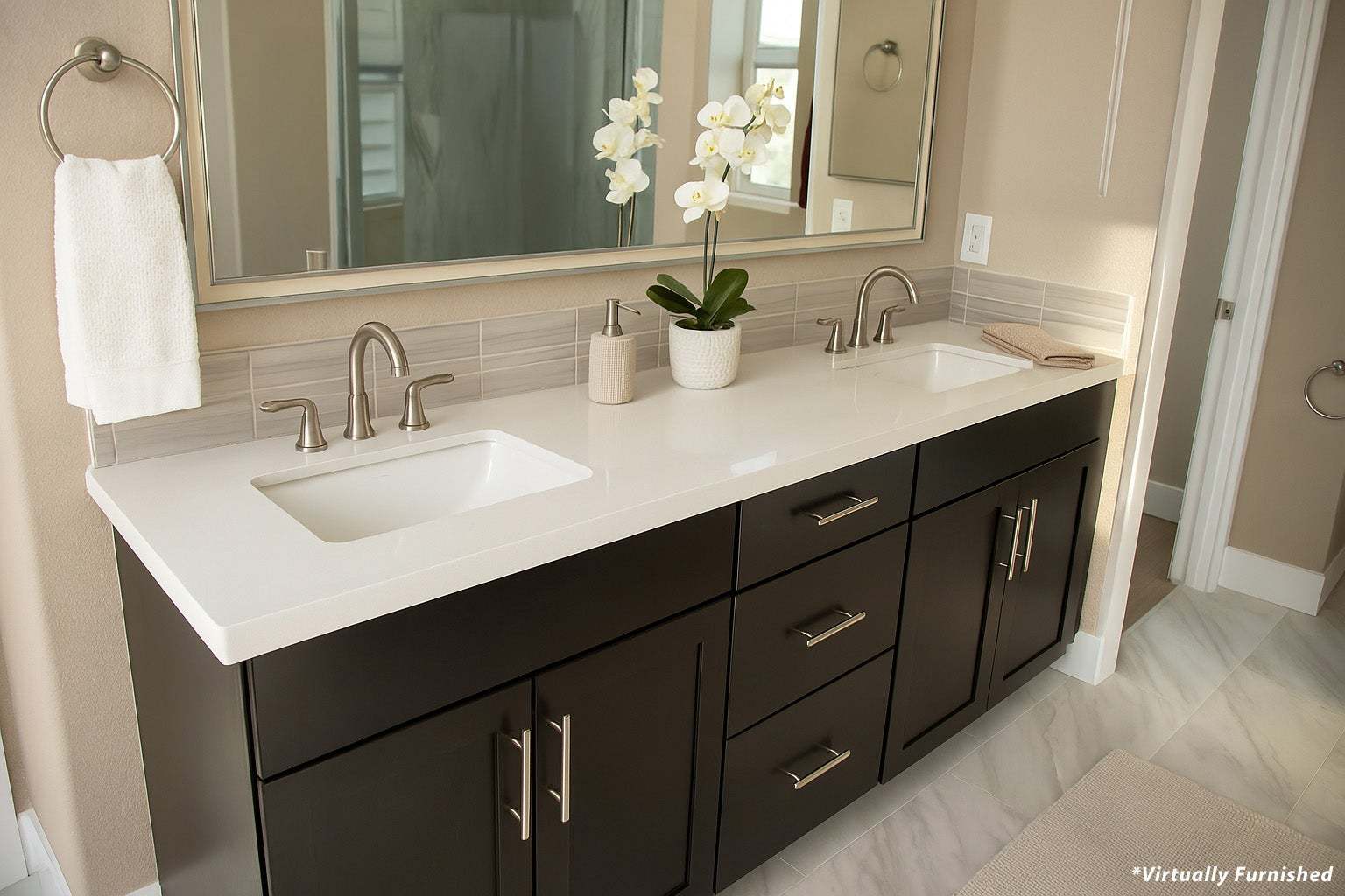 Residence 4 Owner's Bath