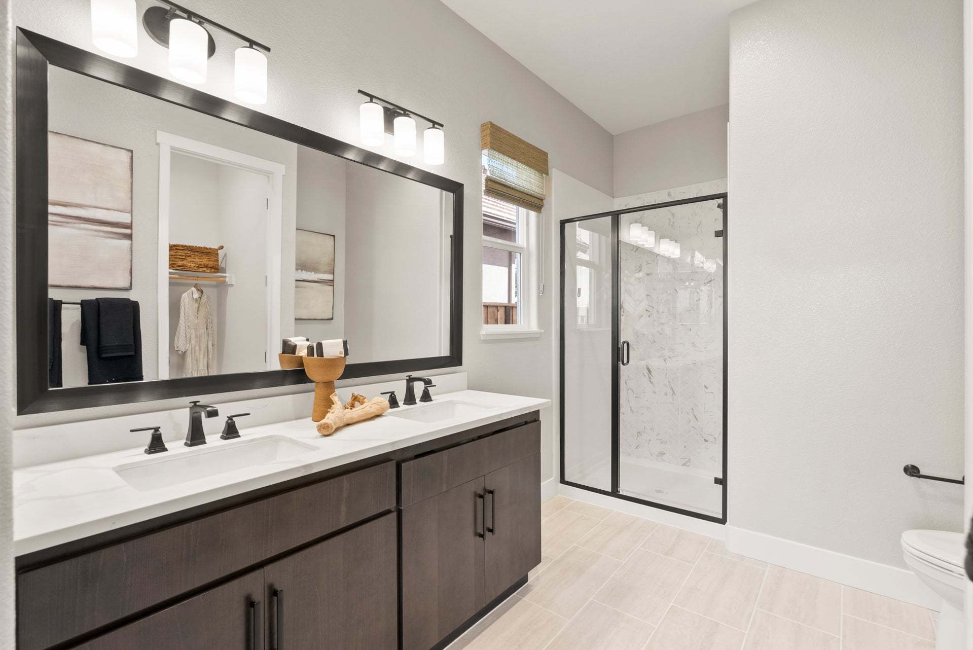 Bungalows Residence 1 - Primary Bath