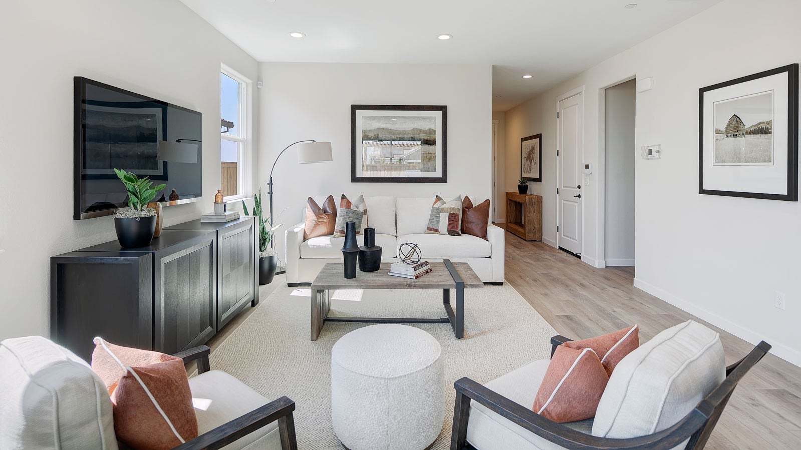 Residence 2 Model Gathering Room