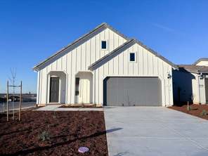 3303 Houser Court (Bungalows - Residence 2)