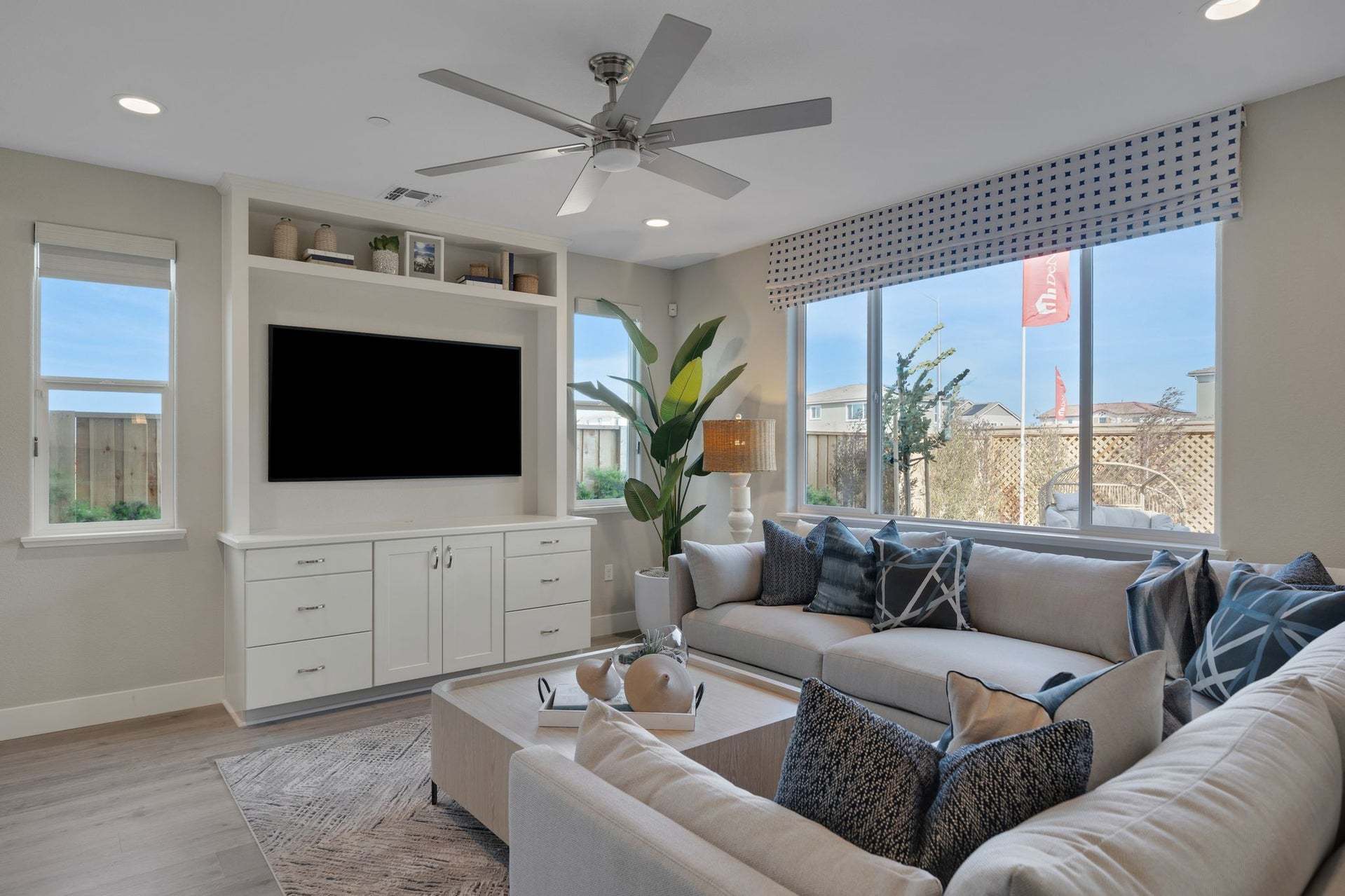 Residence 4 | Living