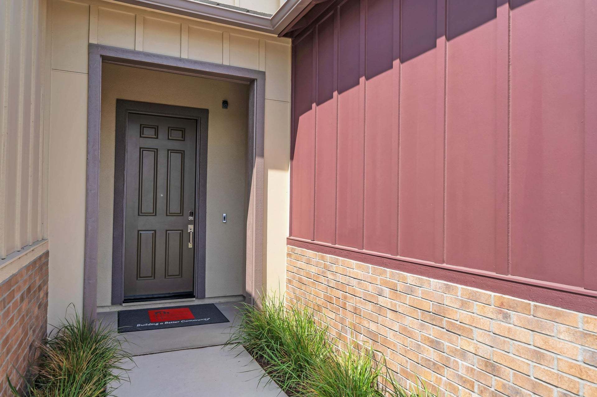 Residence 8 | Front Porch