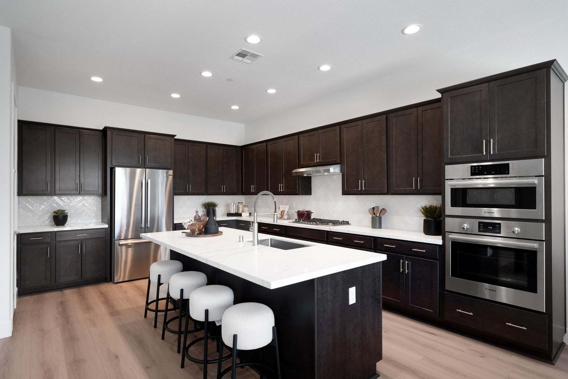 Residence 8 | Kitchen