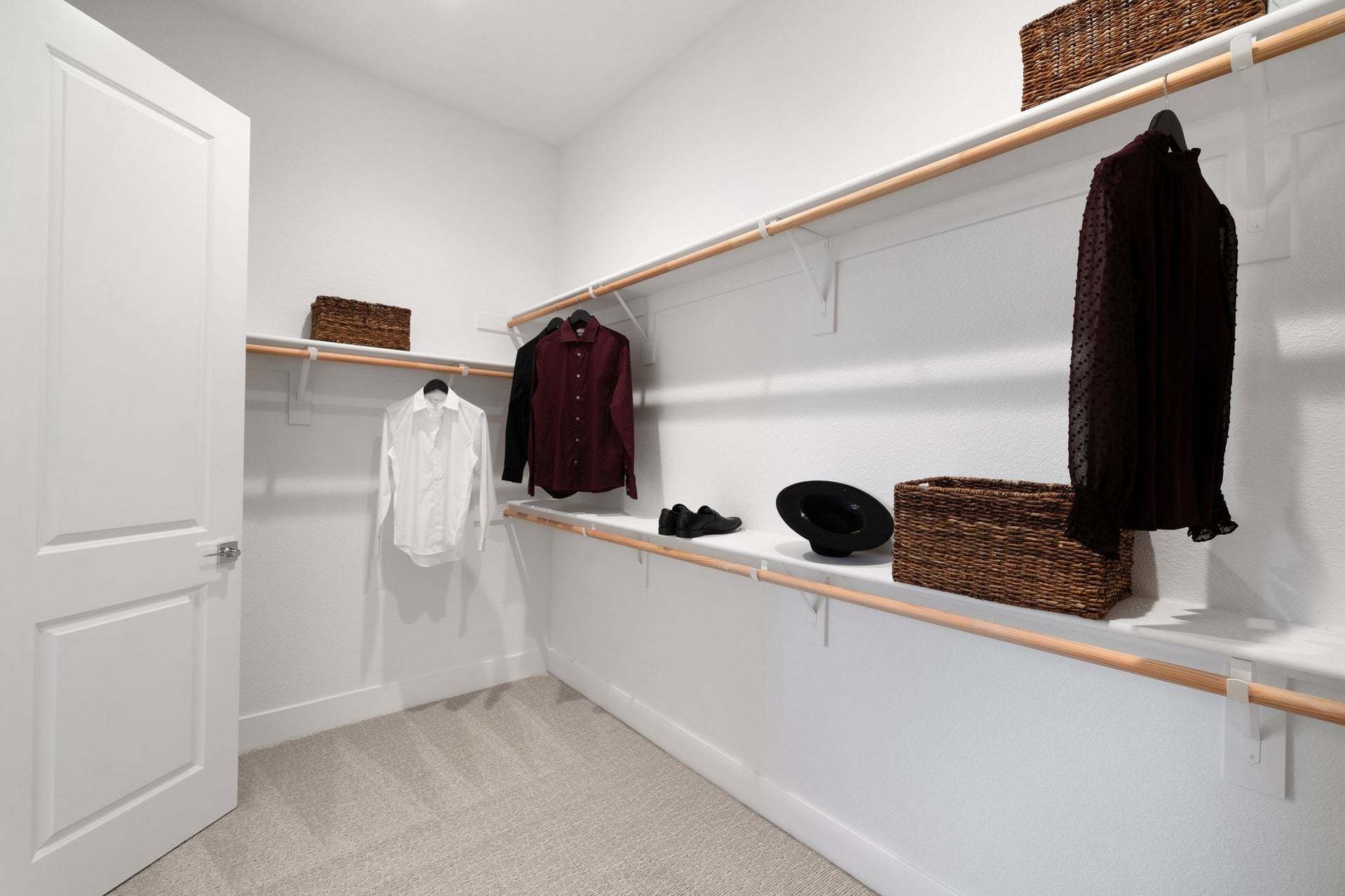 Residence 8 | Primary Closet