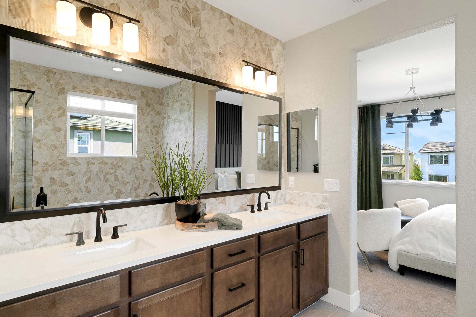 Residence 9 | Primary Bath
