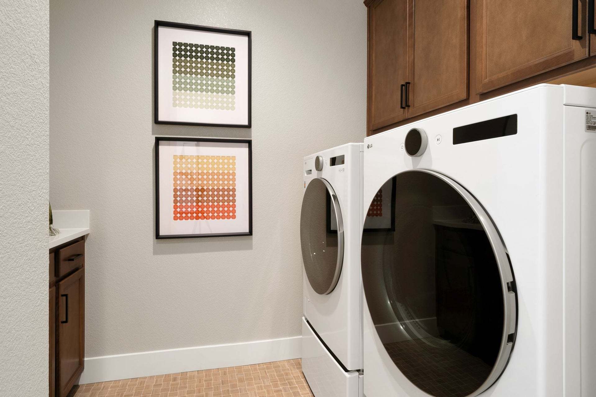 Residence 9 | Laundry