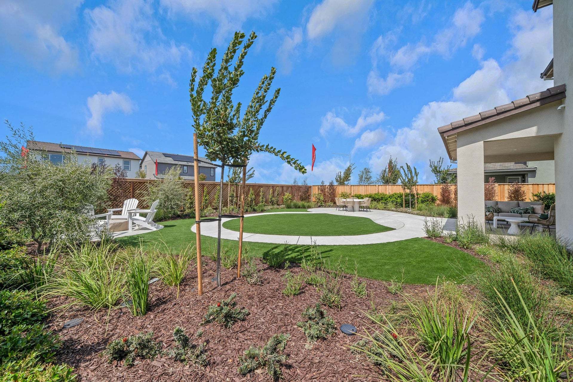 Residence 9 | Backyard