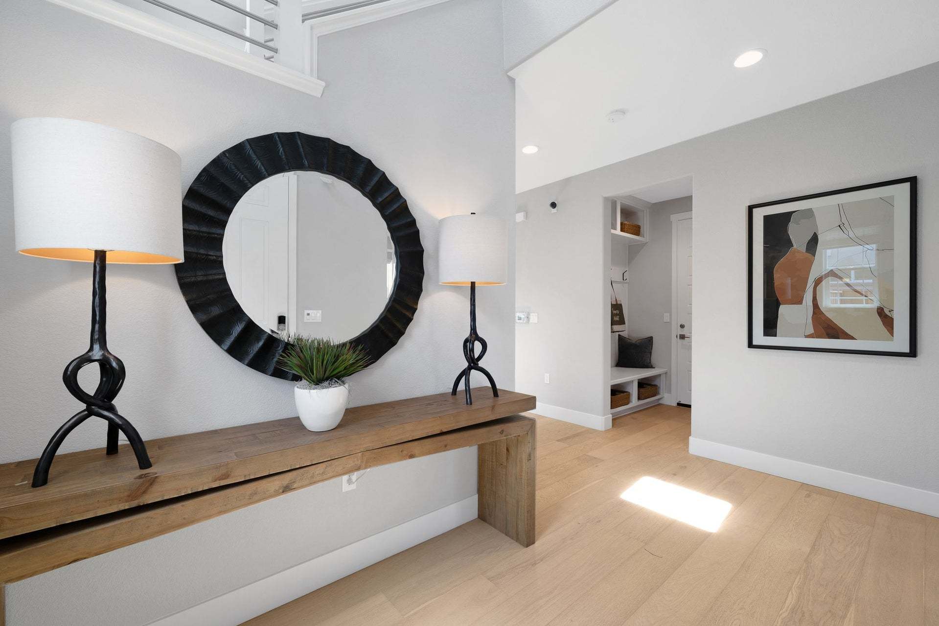 Residence 10 | Entrance