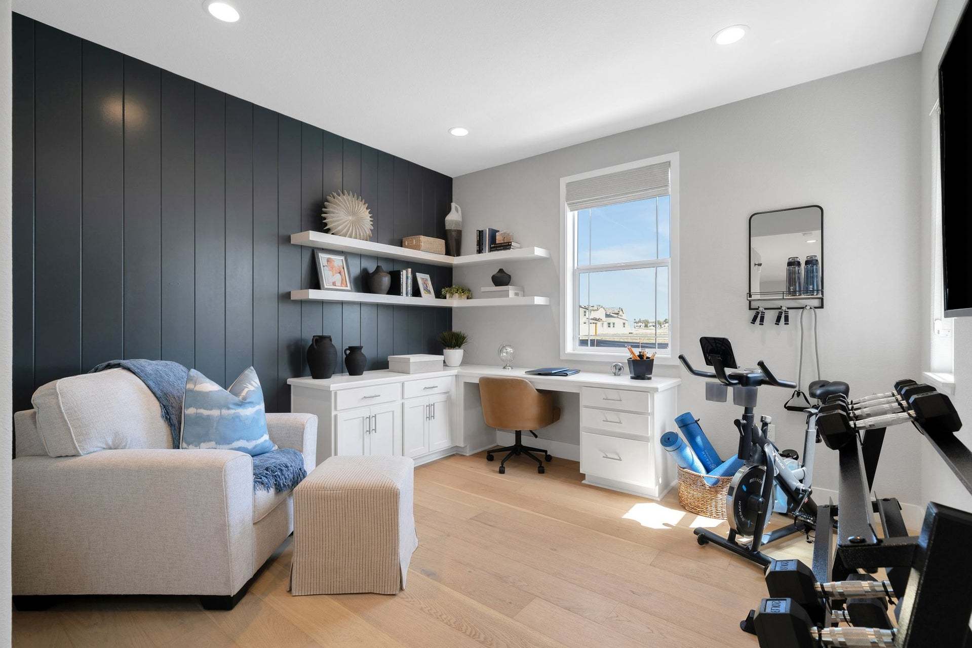 Residence 10 | Office