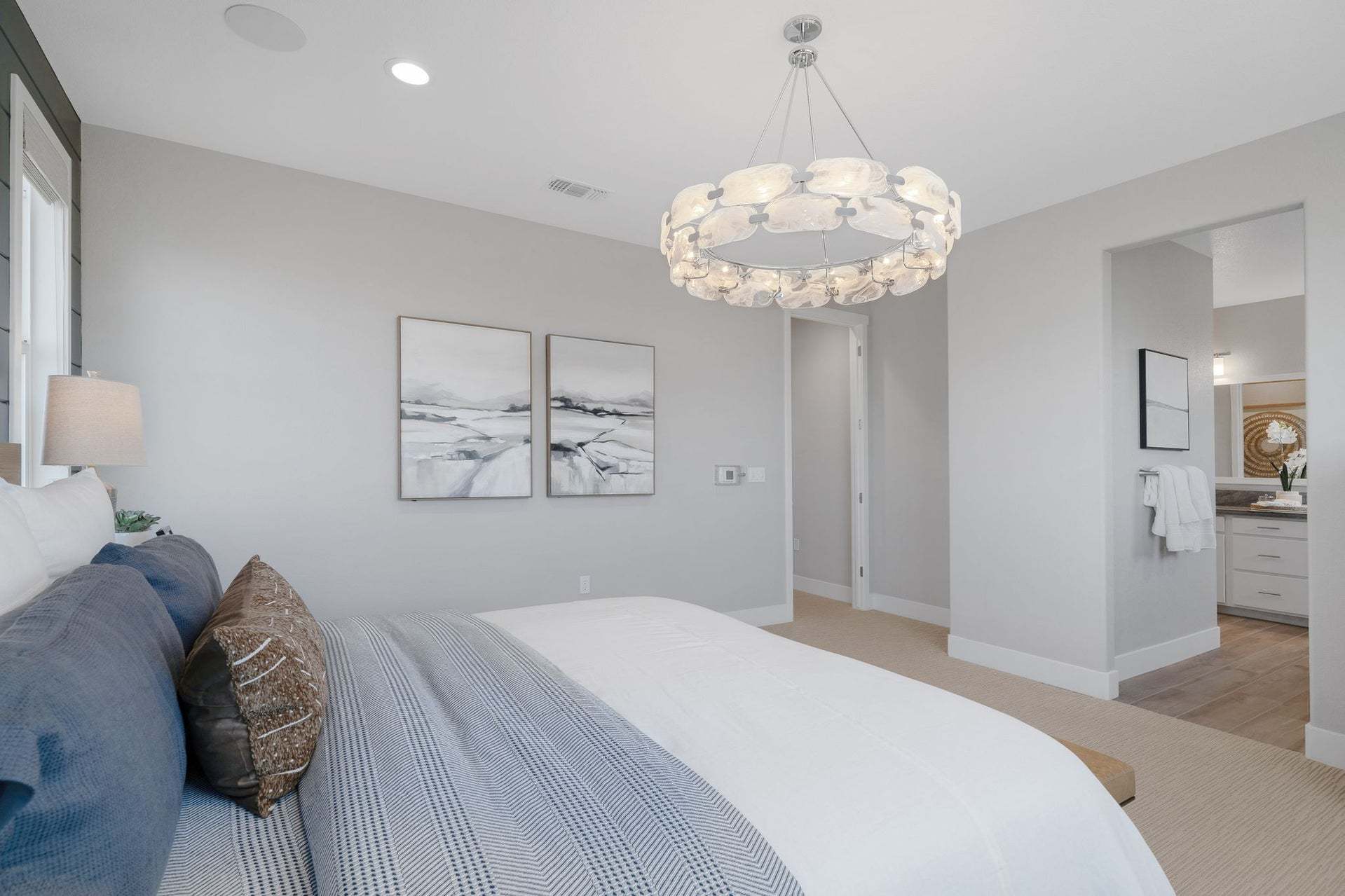 Residence 10 | Primary