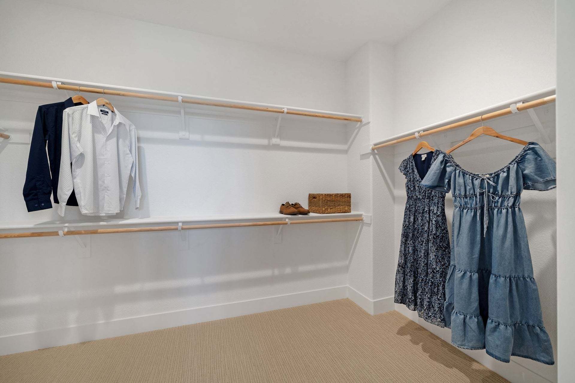 Residence 10 | Primary Closet