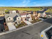 Summer Lake North por DeNova Homes en Oakland-Alameda California