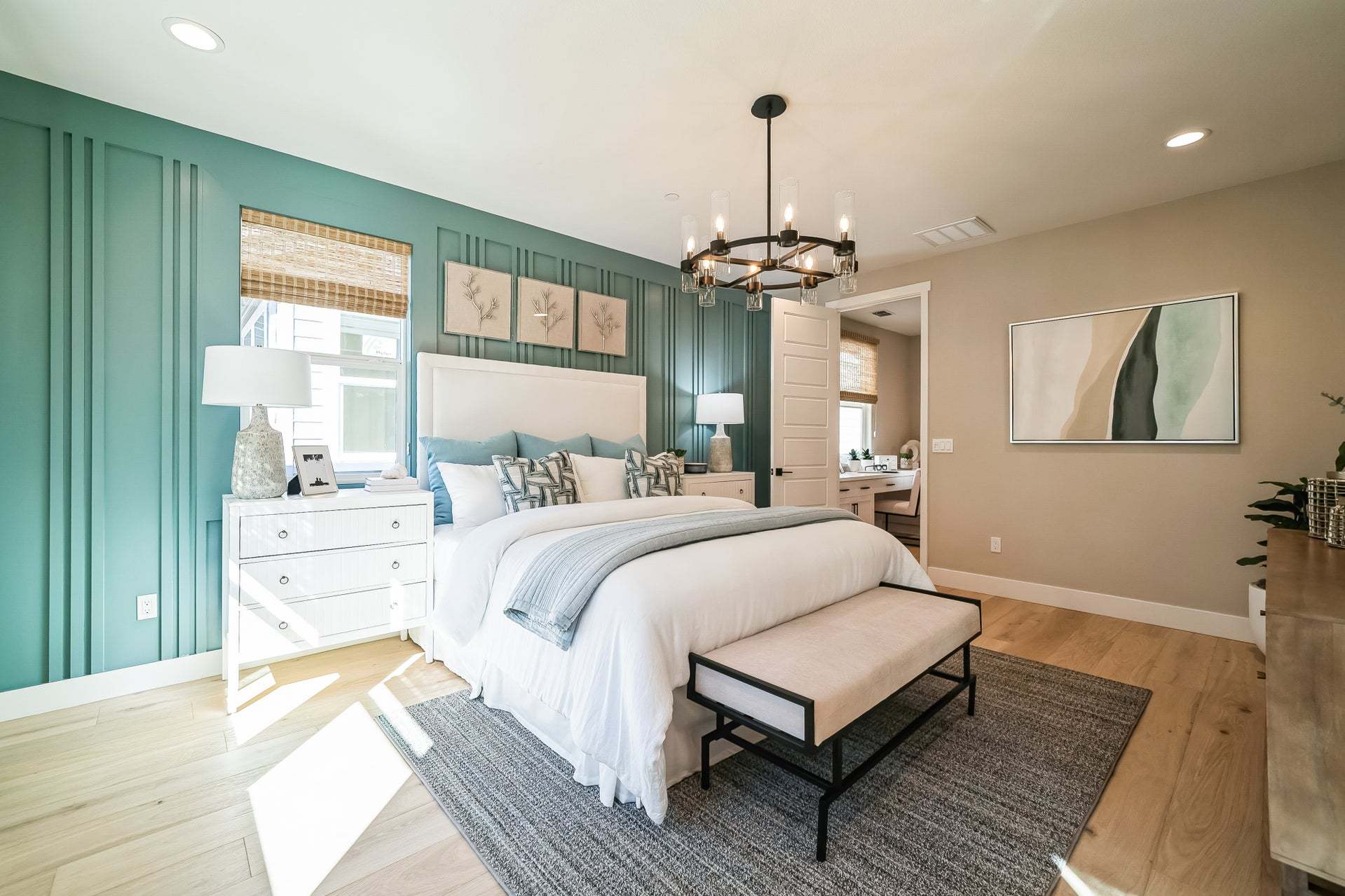 Residence 3 | Owner's Bed