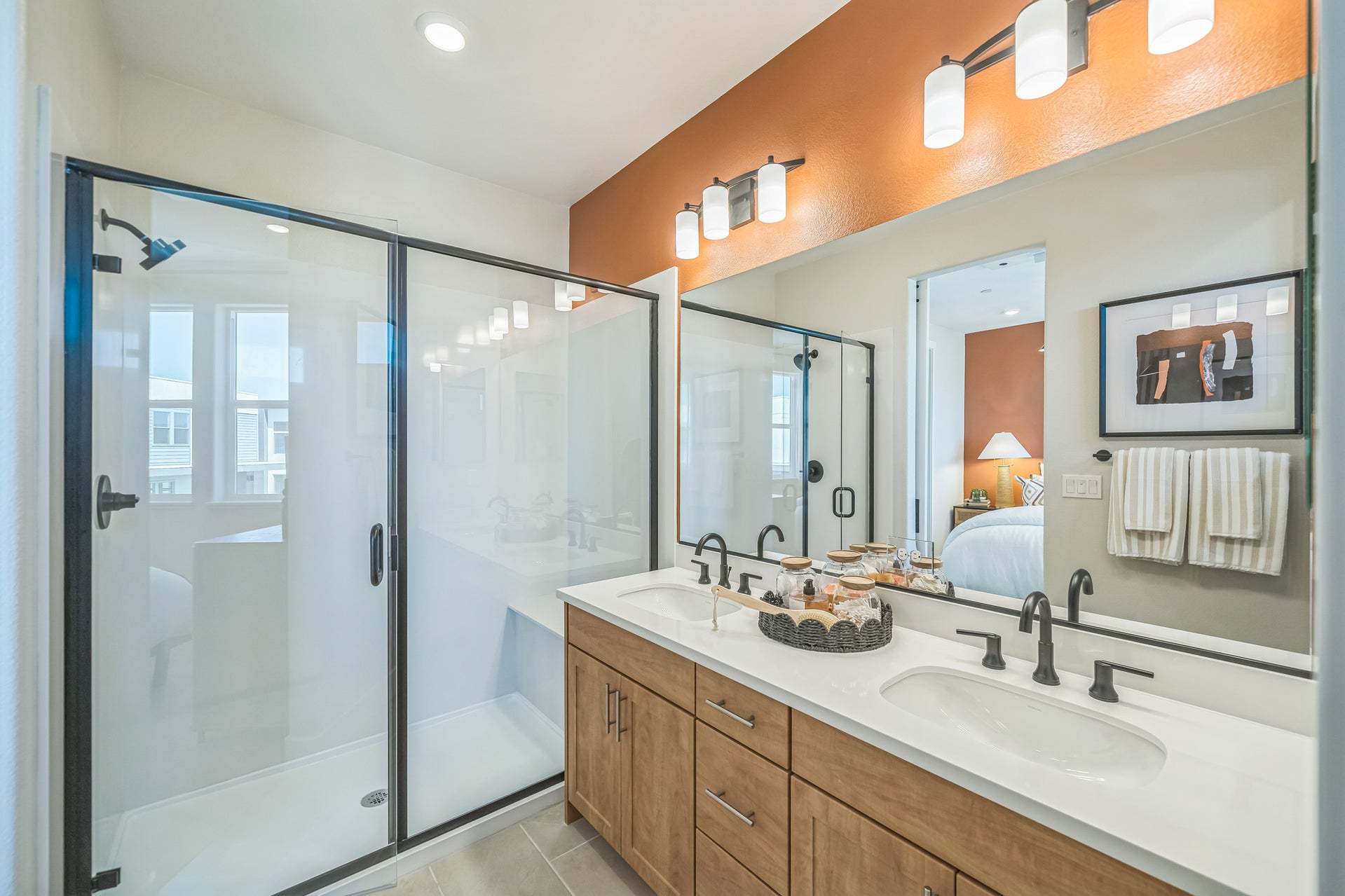 SF3 | Owner's Bath