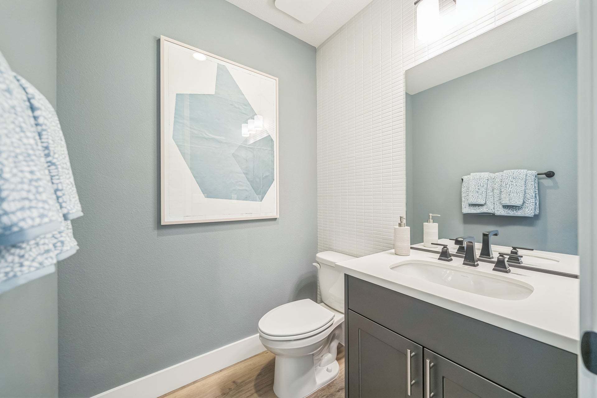 Residence 2 | Powder