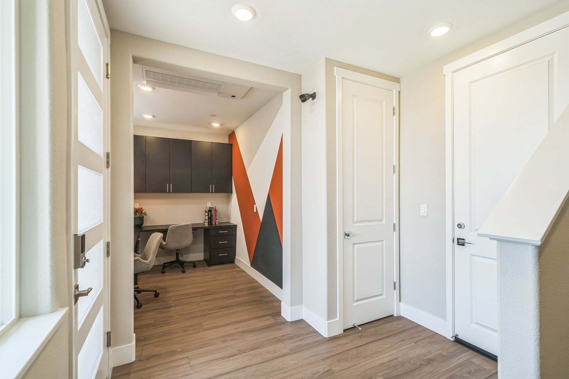 Residence 4 | Work Center or ADP Bath