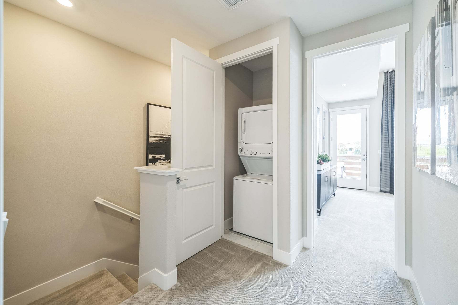 Residence 4 | Laundry