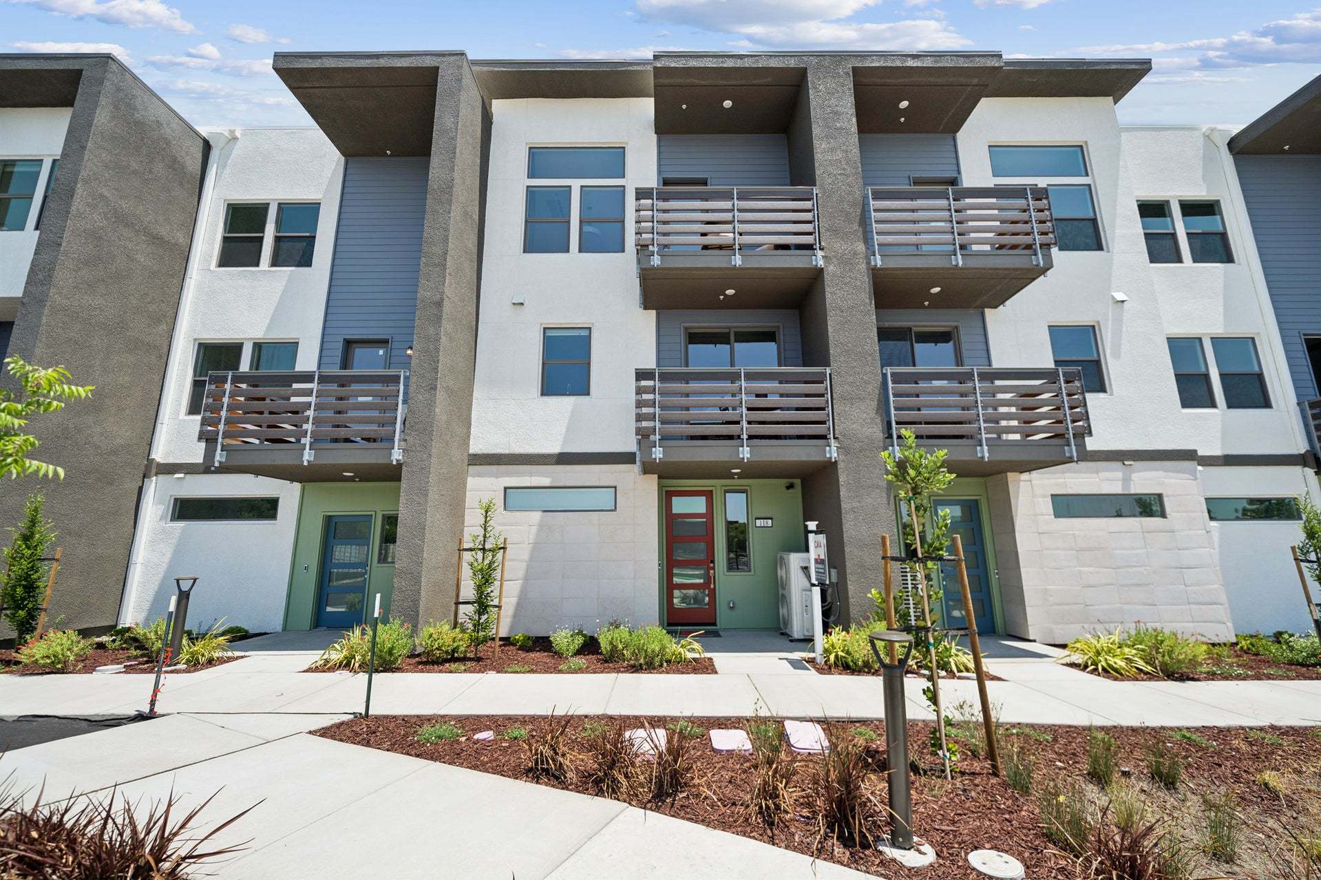 Residence 4 | Exterior