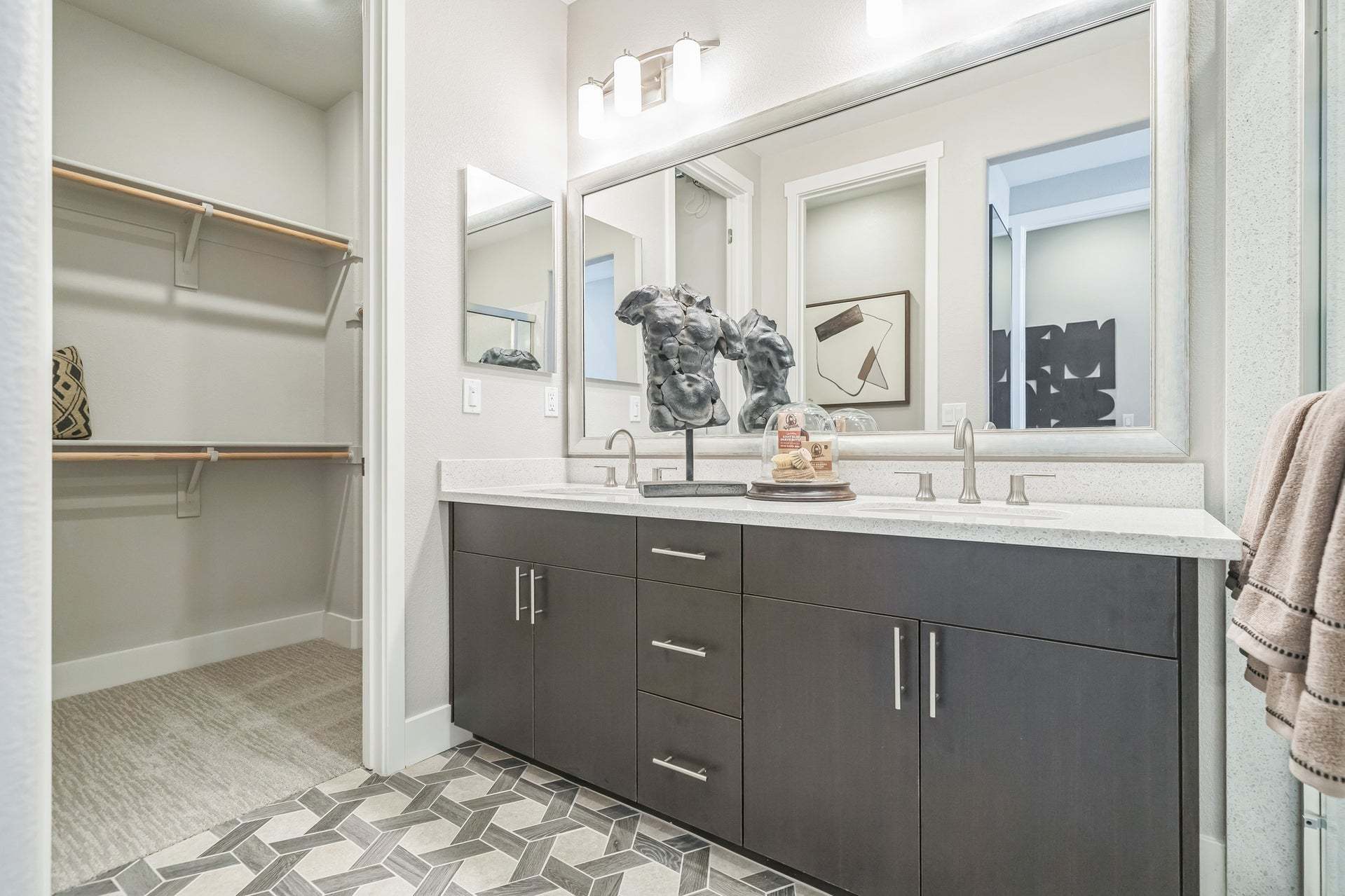 Residence 1 | Owner's Bath