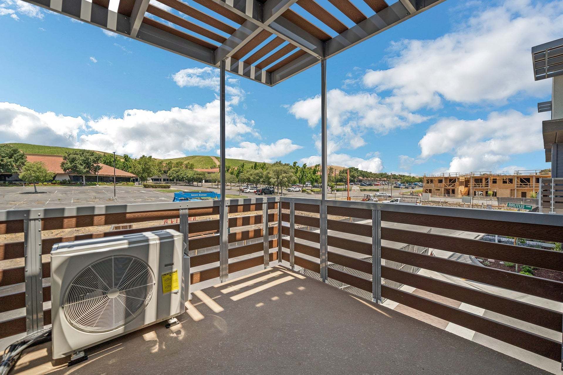 Residence 1 | Deck