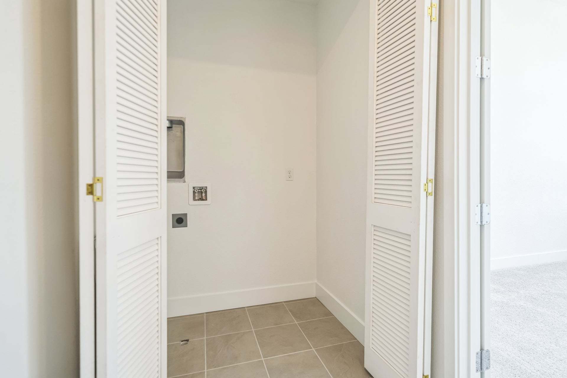 Residence 1 | Laundry
