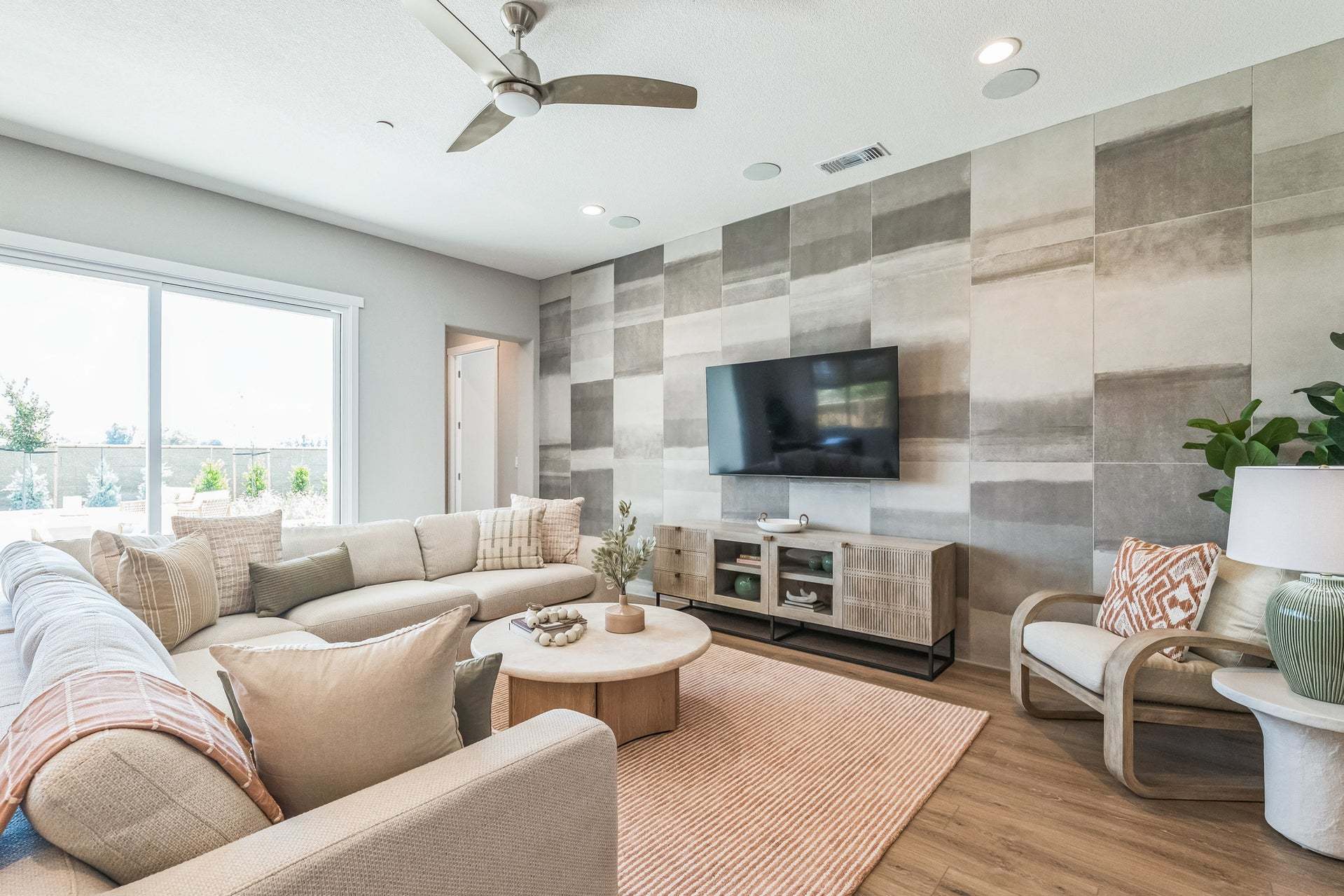 Residence 11 | Gathering Room