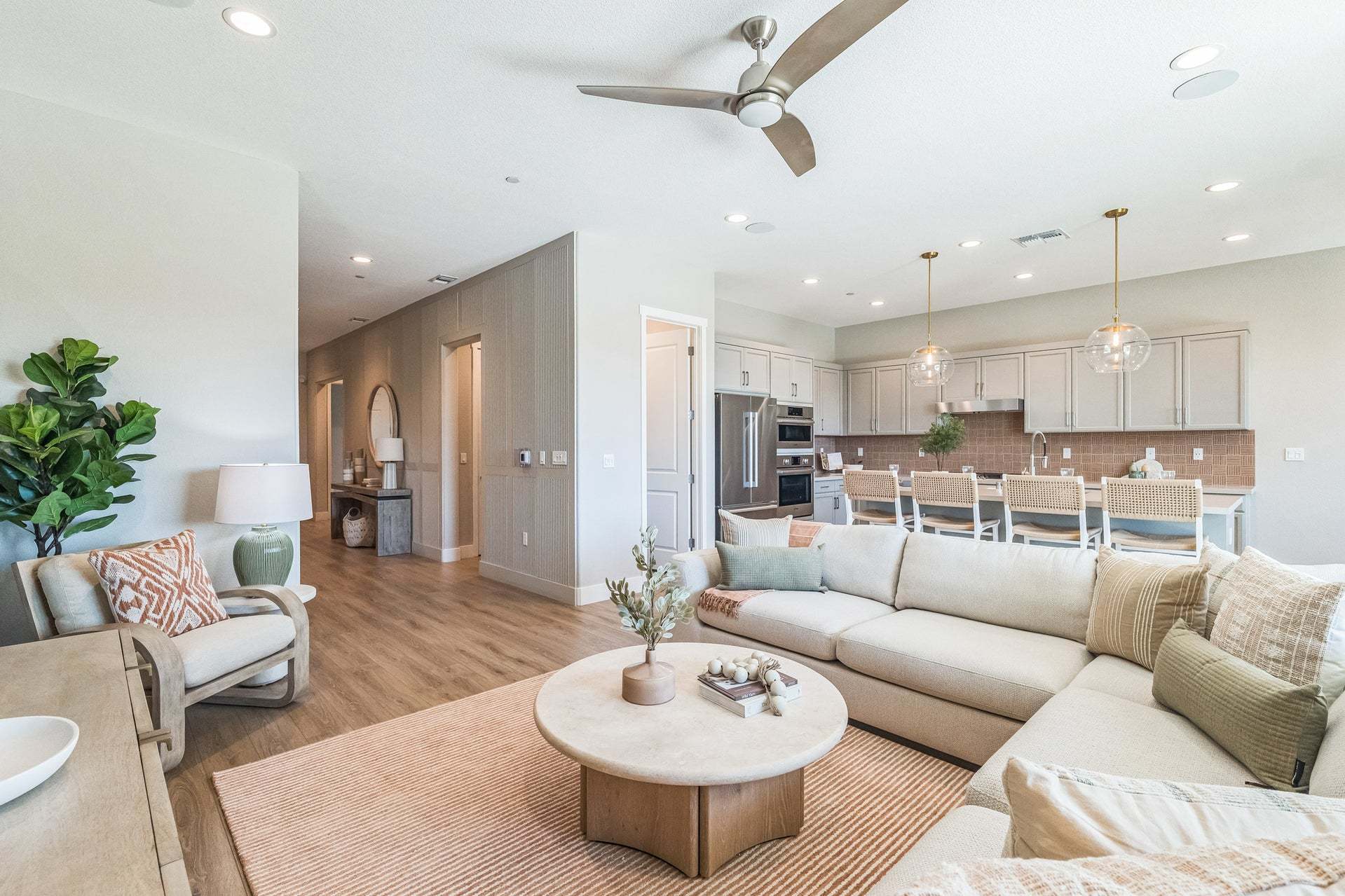 Residence 11 | Gathering Room