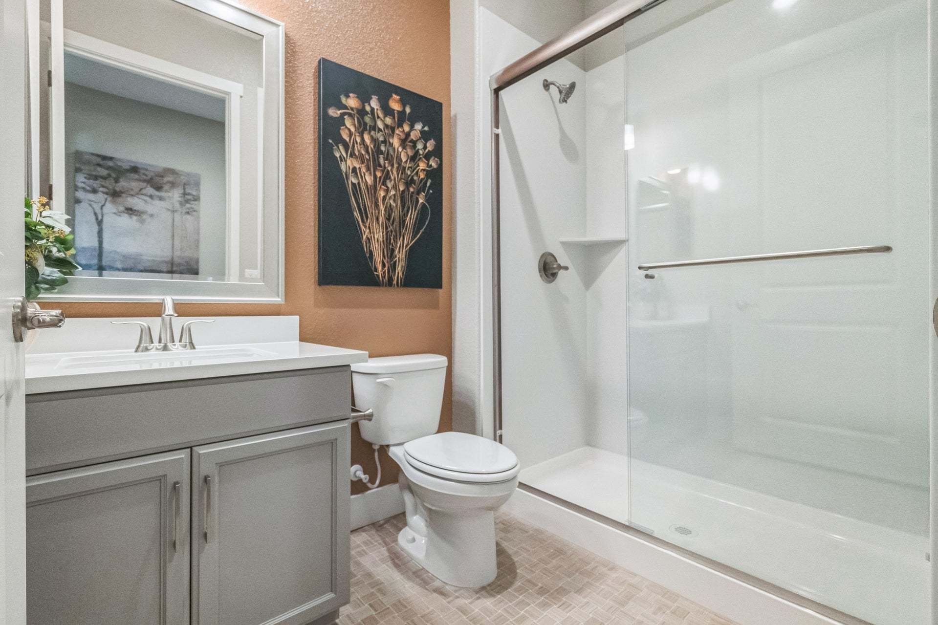 Residence 11 | Bath 3