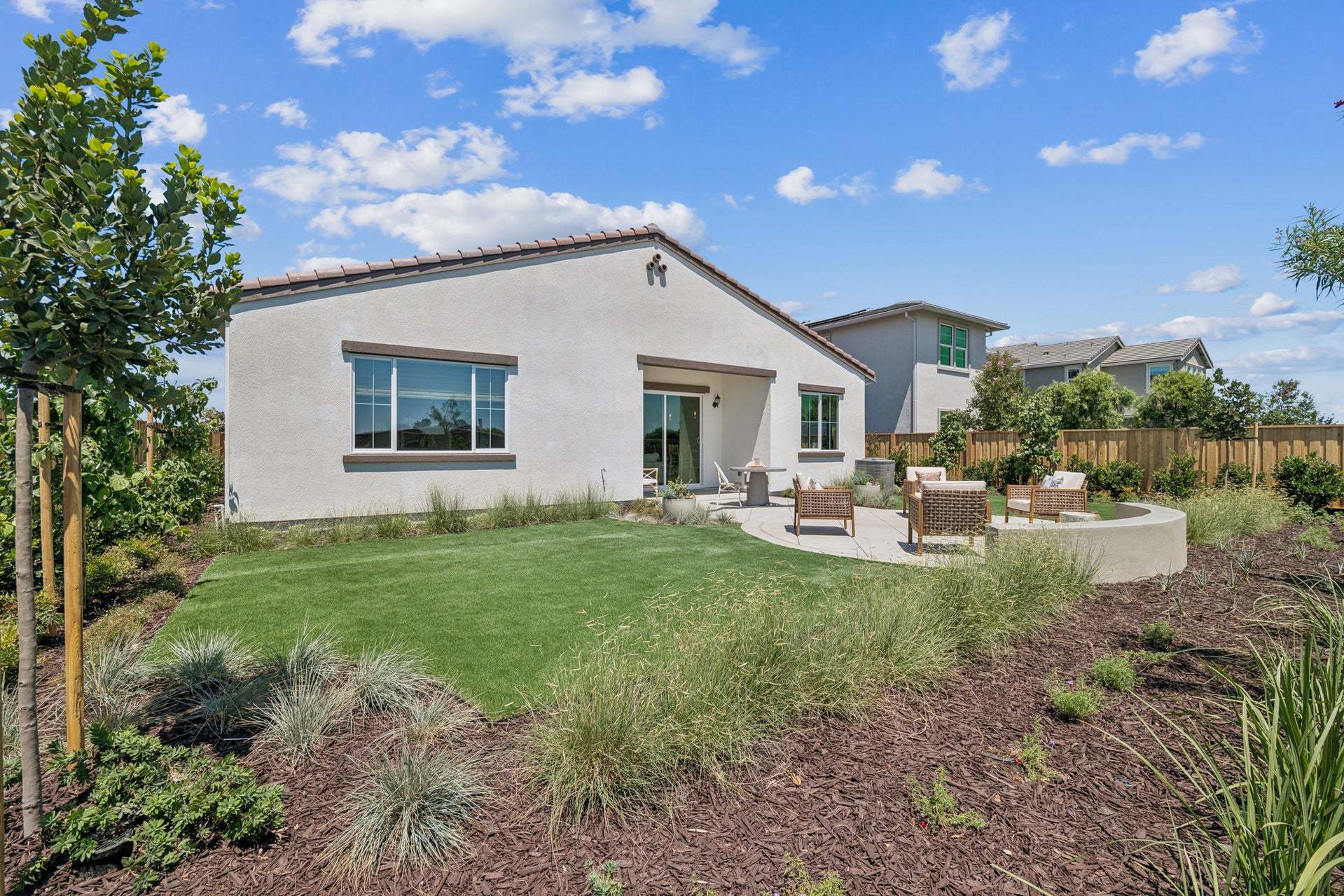 Residence 11 | Backyard