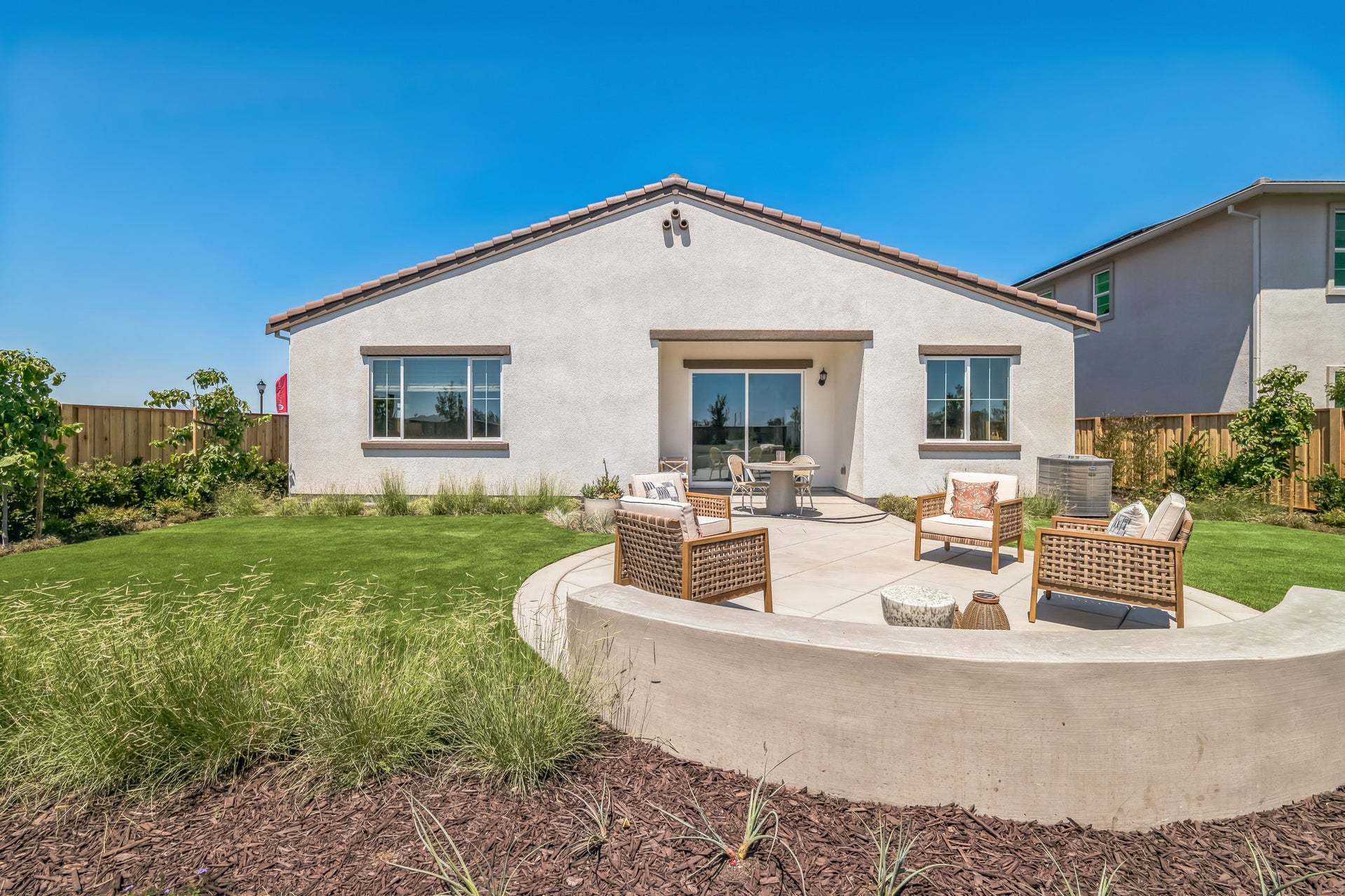 Residence 11 | Backyard