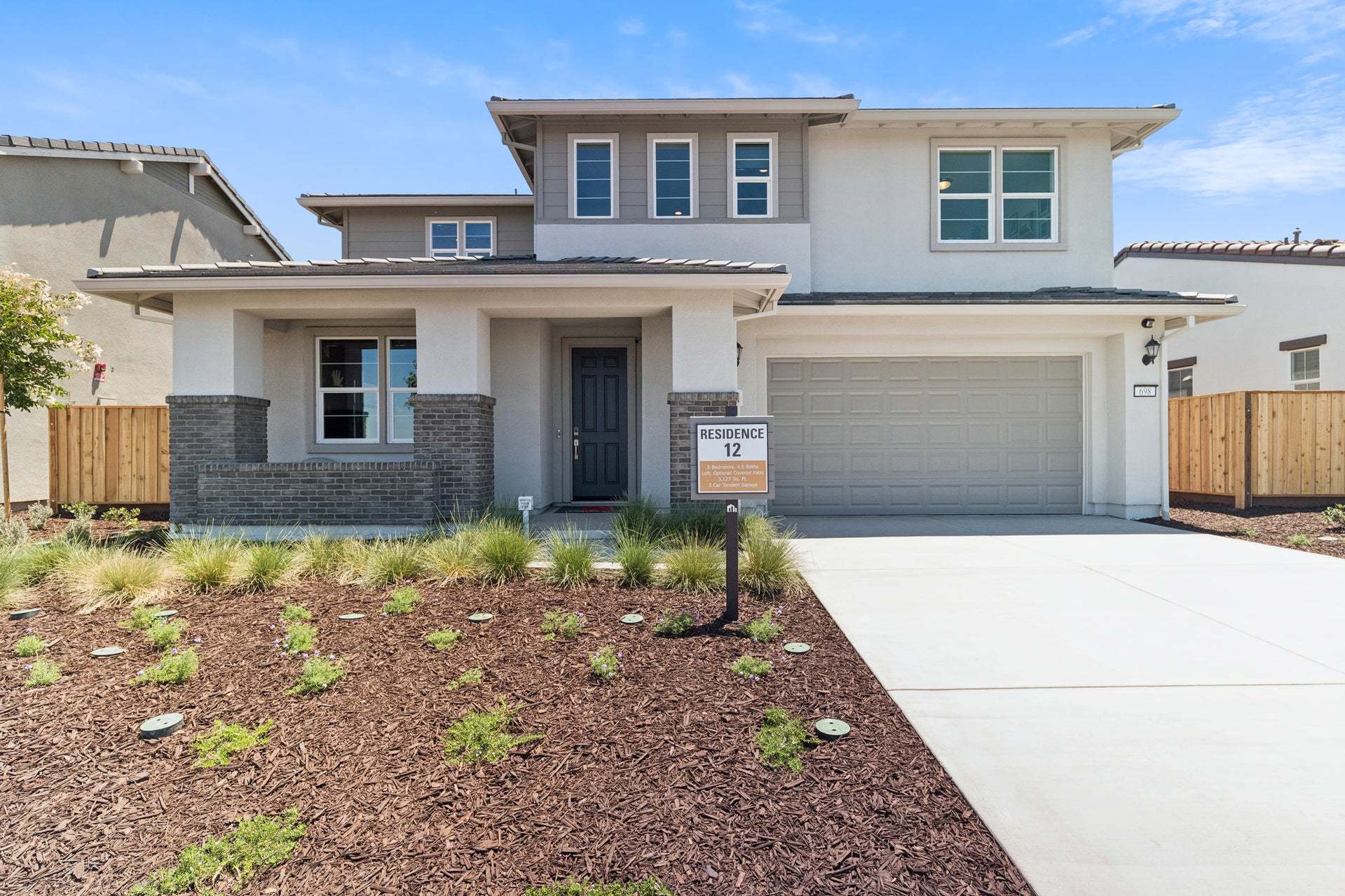 Residence 12 | Exterior