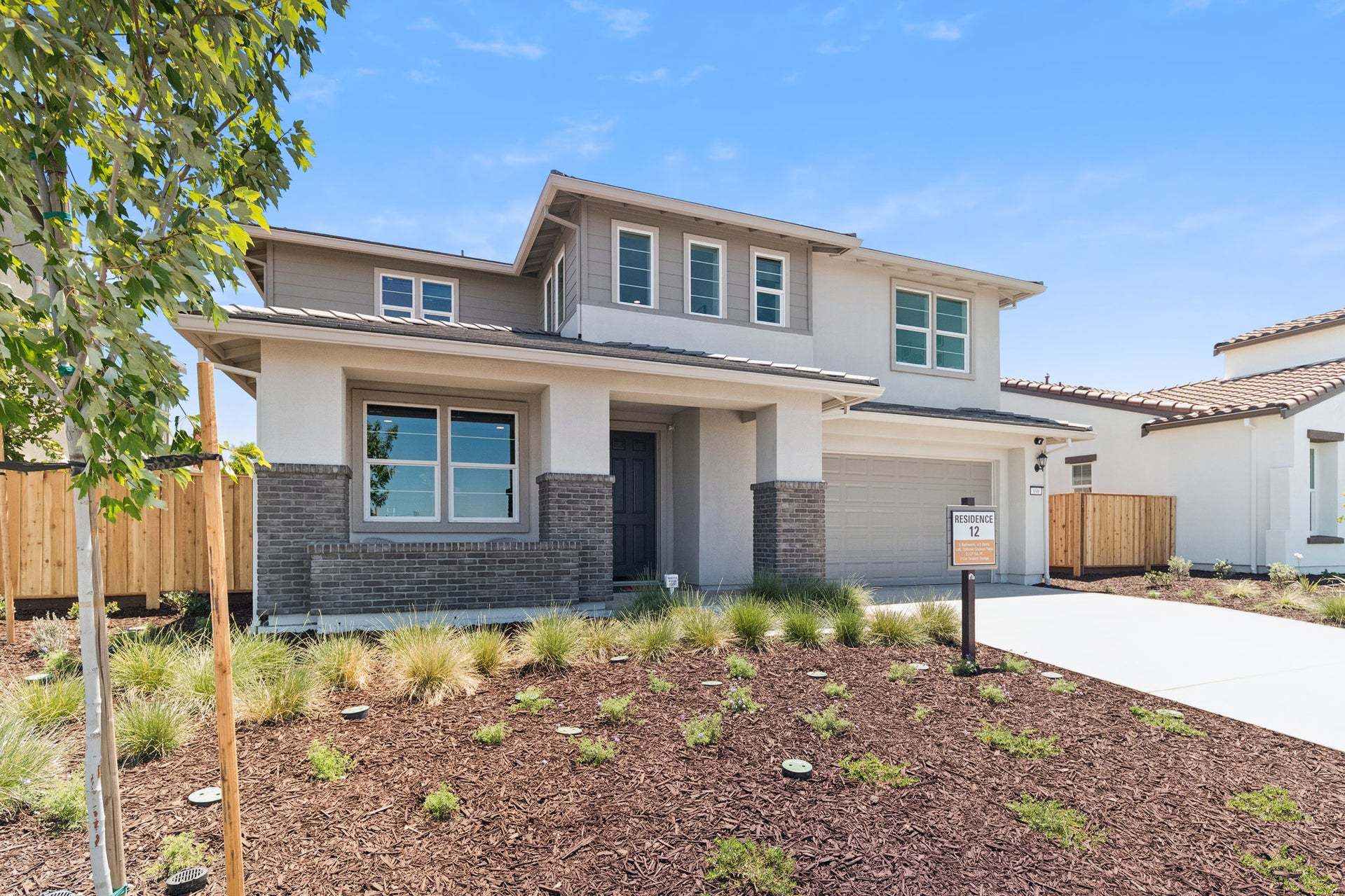 Residence 12 | Exterior