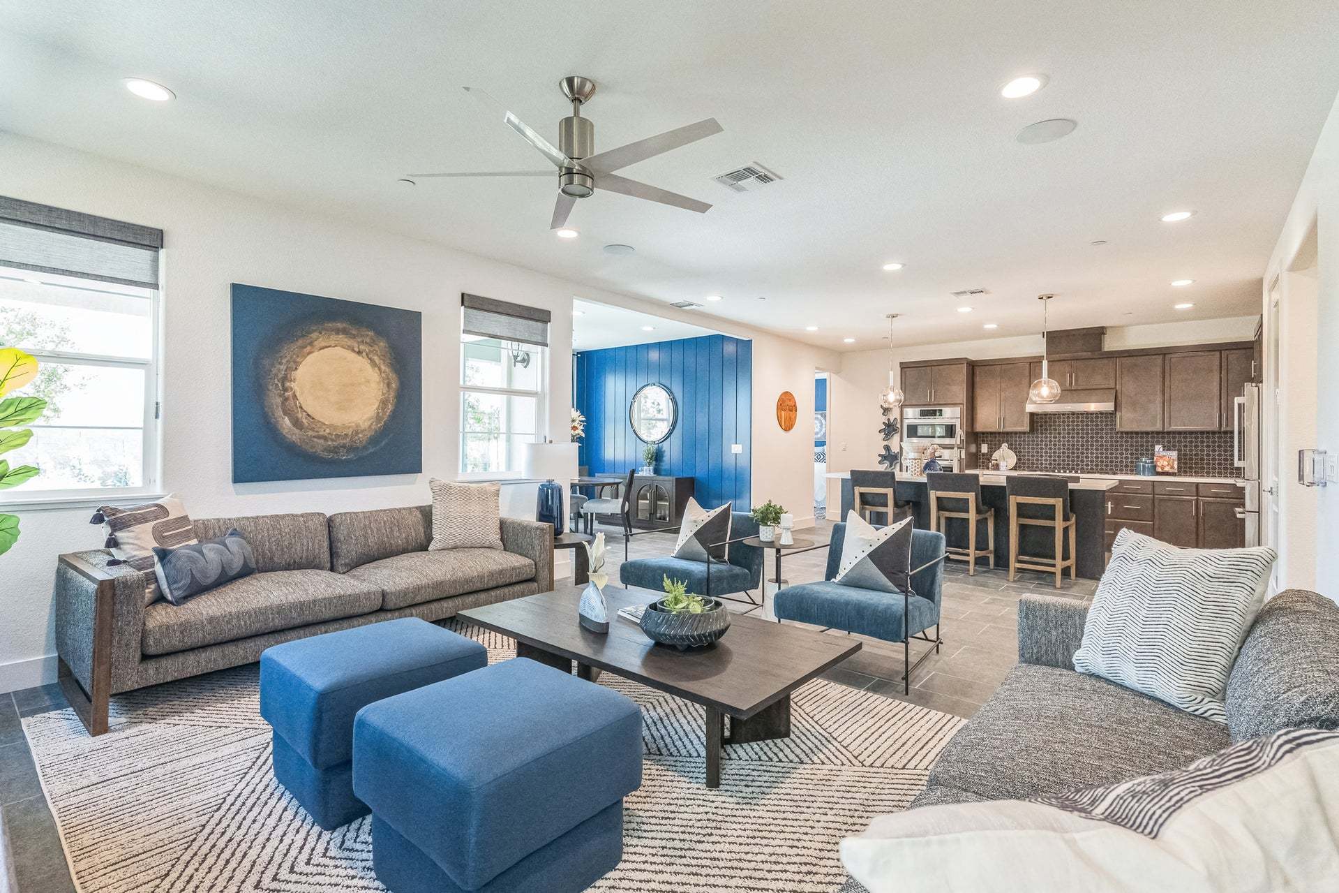 Residence 12 | Gathering Room