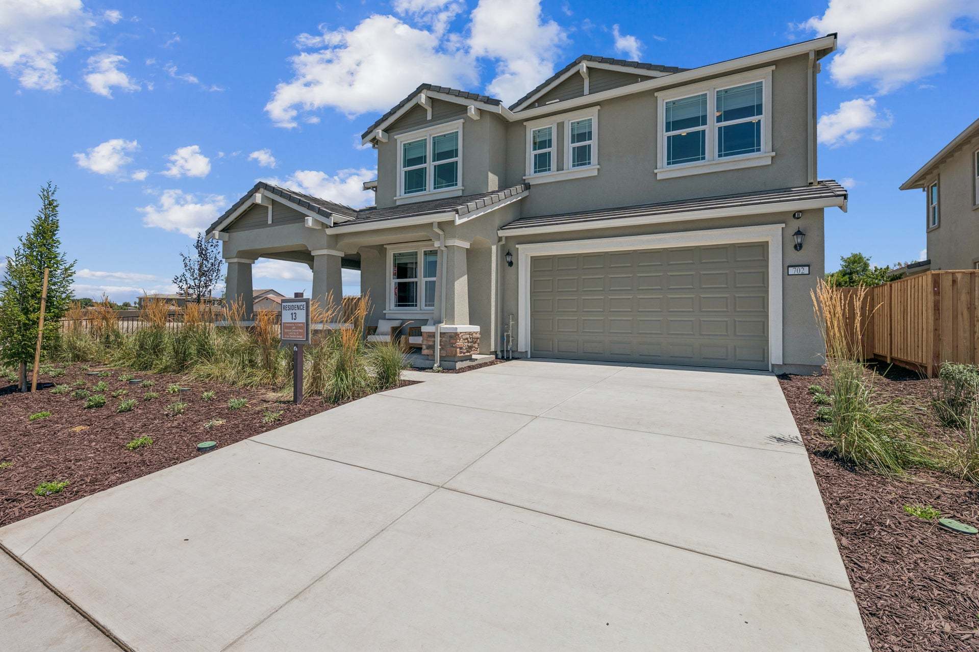 Residence 13 | Exterior